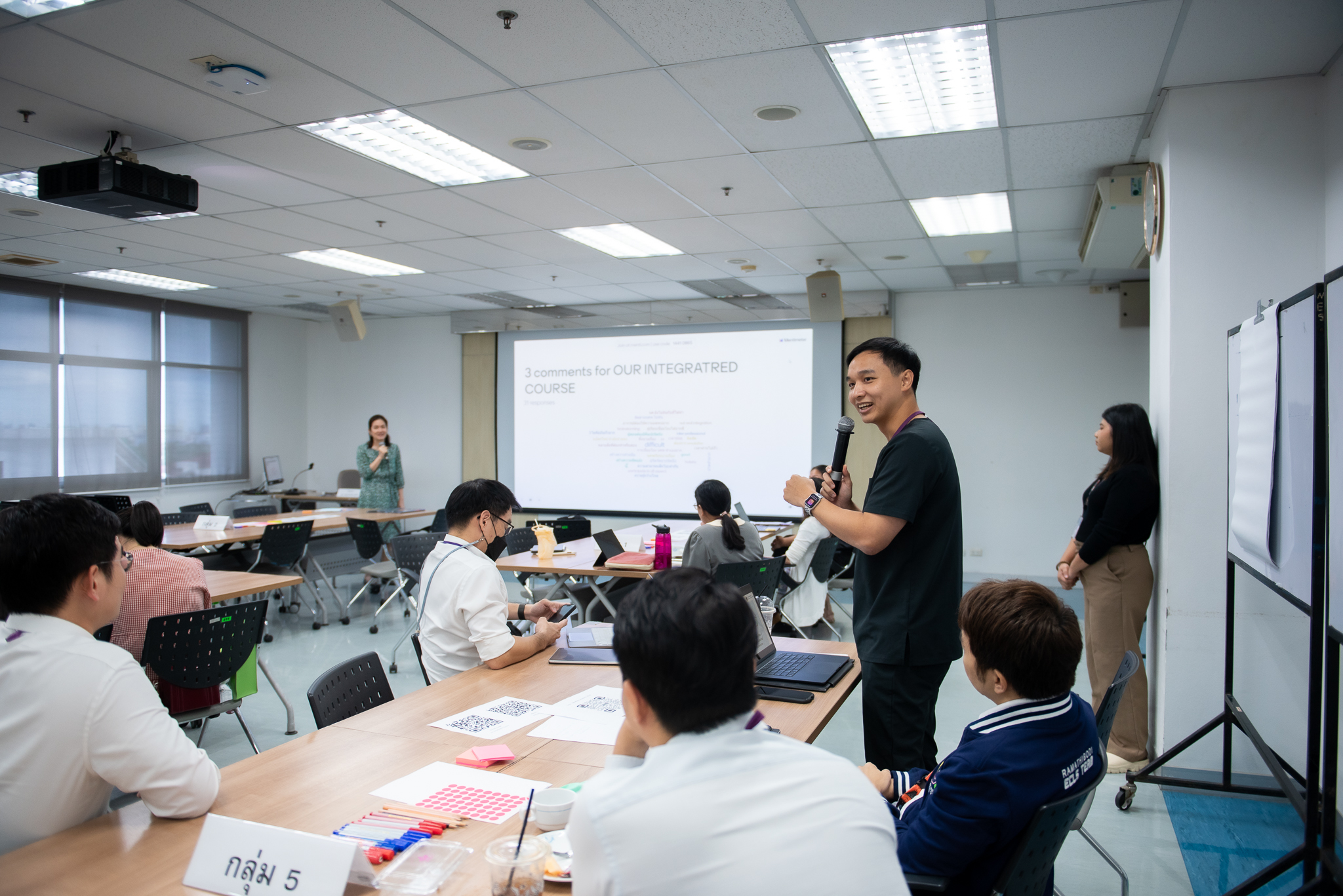 โครงการพัฒนาผู้บริหารรายวิชา หัวข้อ “ความท้าทายในการจัดการเรียนการสอนในหลักสูตรปัจจุบัน การจัดการเรียนการสอน และการประเมินตามแนวทางของ Outcome-based Education” โครงการพัฒนาผู้บริหารรายวิชา หัวข้อ “ความท้าทายในการจัดการเรียนการสอนในหลักสูตรปัจจุบัน การจัดการเรียนการสอน และการประเมินตามแนวทางของ Outcome-based Education”