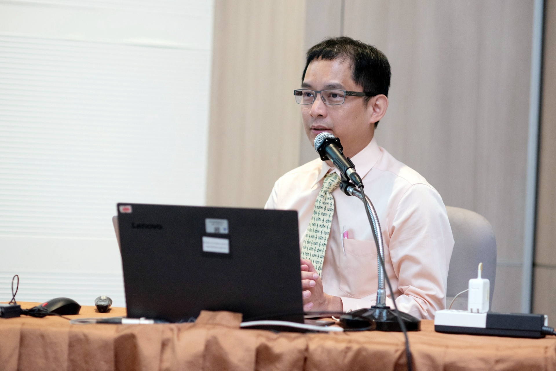 อบรมทบทวนความรู้ด้านการศึกษา (Refresh Course)