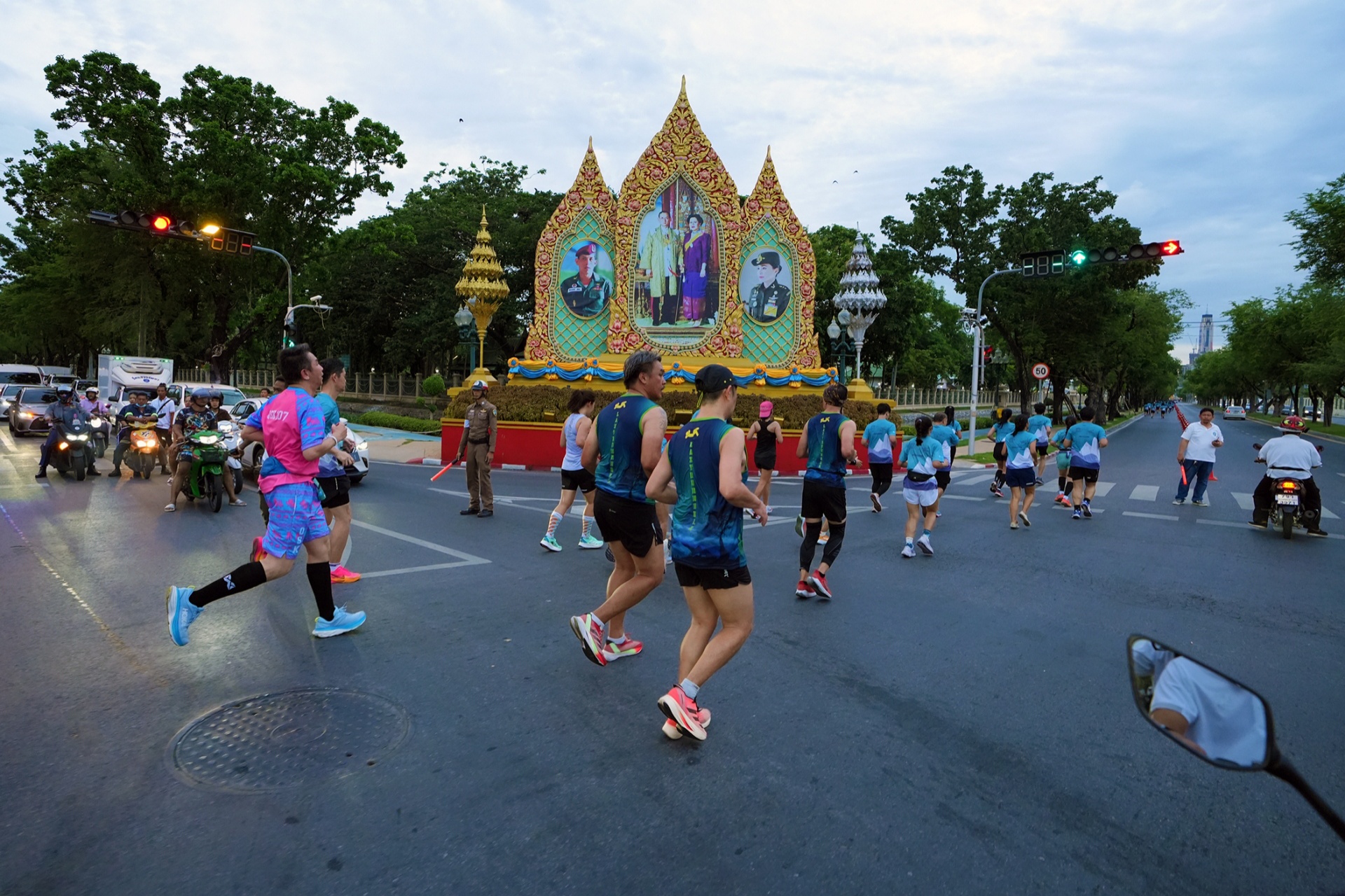 กิจกรรม "วิ่งด้วยกัน...Run กับหมอศิริราช-รามาฯ" (SIRA RUN)