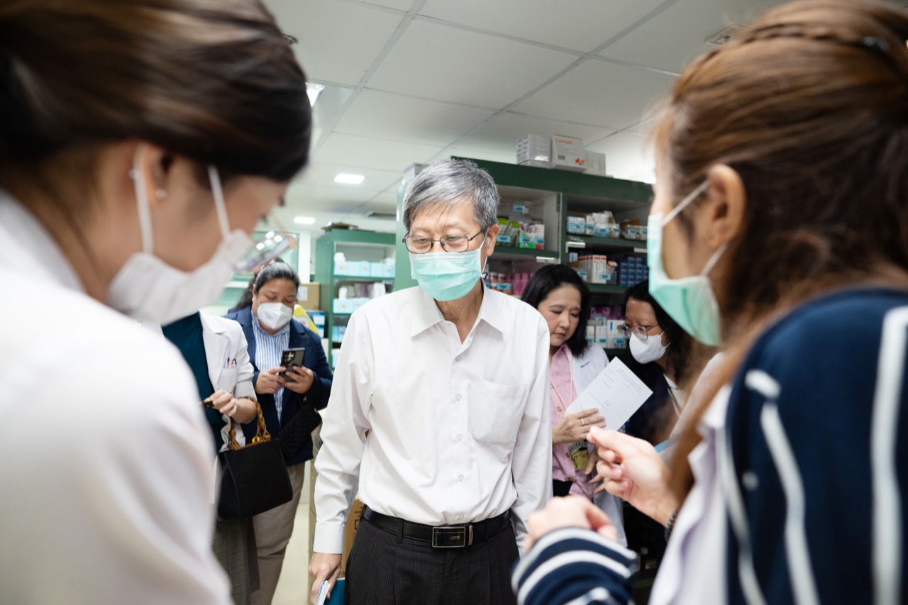 การเยี่ยมสำรวจประเมินต่ออายุการรับรองเฉพาะโรค “การดูแลผู้ป่วยที่ได้รับพิษ” การเยี่ยมสำรวจประเมินต่ออายุการรับรองเฉพาะโรค “การดูแลผู้ป่วยที่ได้รับพิษ”