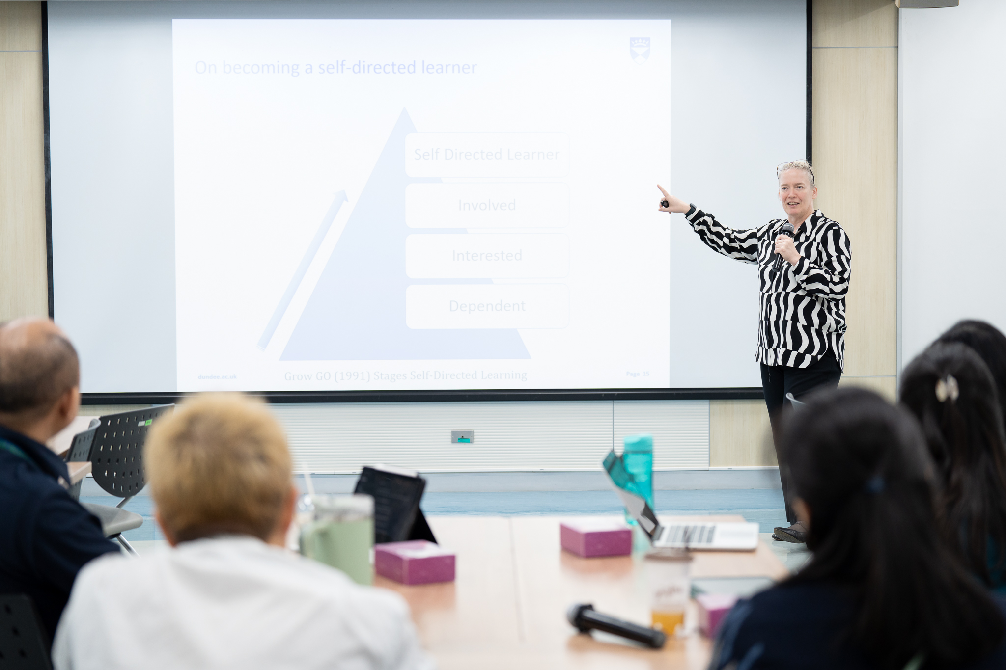 บรรยาย หัวข้อ Effective inclusion of the student voice in QA บรรยาย หัวข้อ Effective inclusion of the student voice in QA