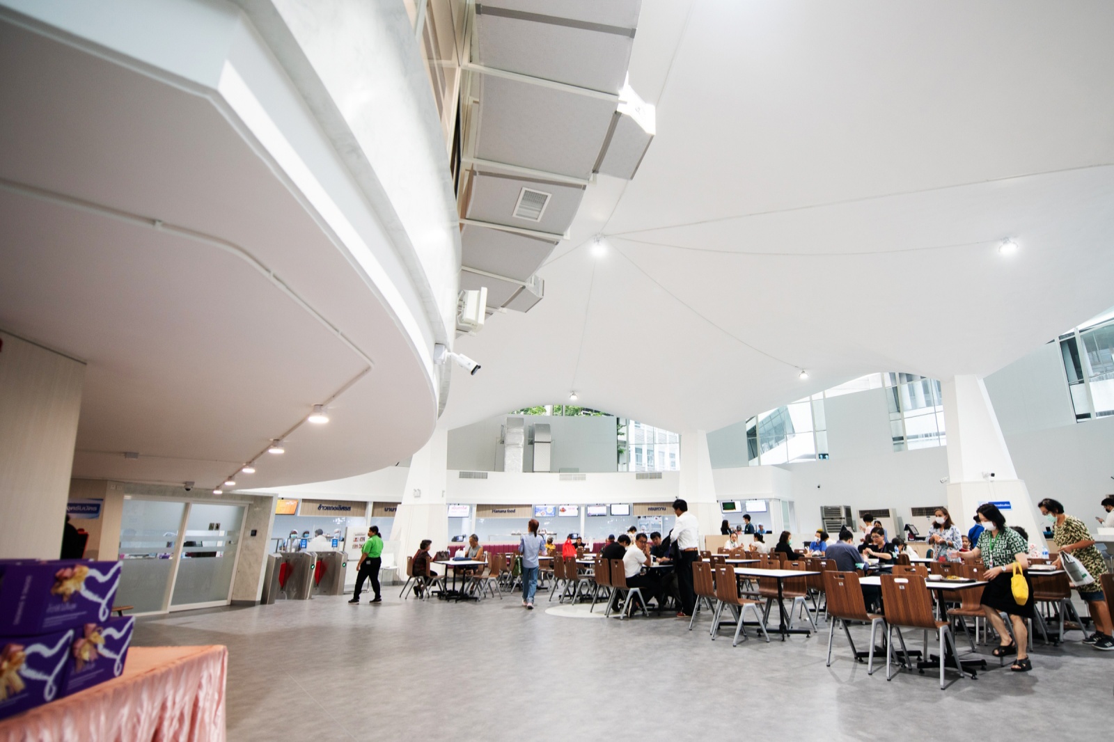 พิธีเปิด Cafeteria คณะแพทยศาสตร์โรงพยาบาลรามาธิบดี มหาวิทยาลัยมหิดล พิธีเปิด Cafeteria คณะแพทยศาสตร์โรงพยาบาลรามาธิบดี มหาวิทยาลัยมหิดล