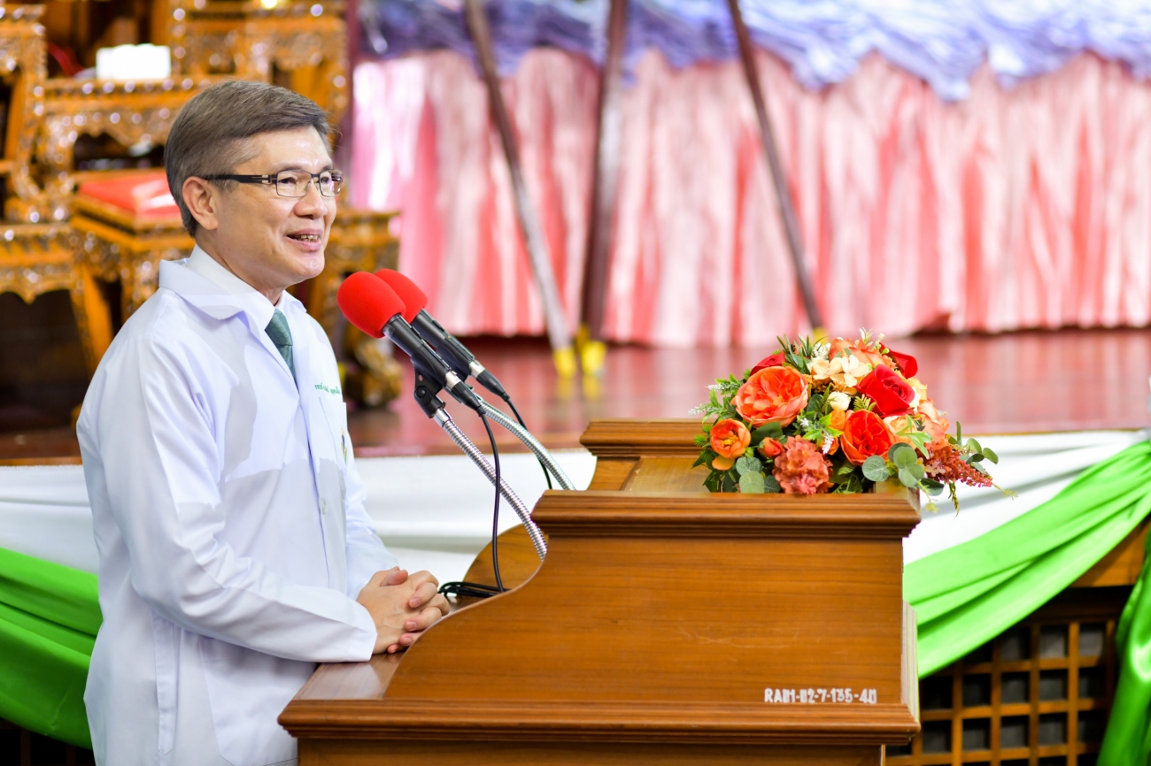งานปฐมนิเทศและพิธีมอบเสื้อกาวน์ รับศิษย์แพทย์รามาธิบดี รุ่น 57 สู่ชั้นคลินิก งานปฐมนิเทศและพิธีมอบเสื้อกาวน์ รับศิษย์แพทย์รามาธิบดี รุ่น 57 สู่ชั้นคลินิก