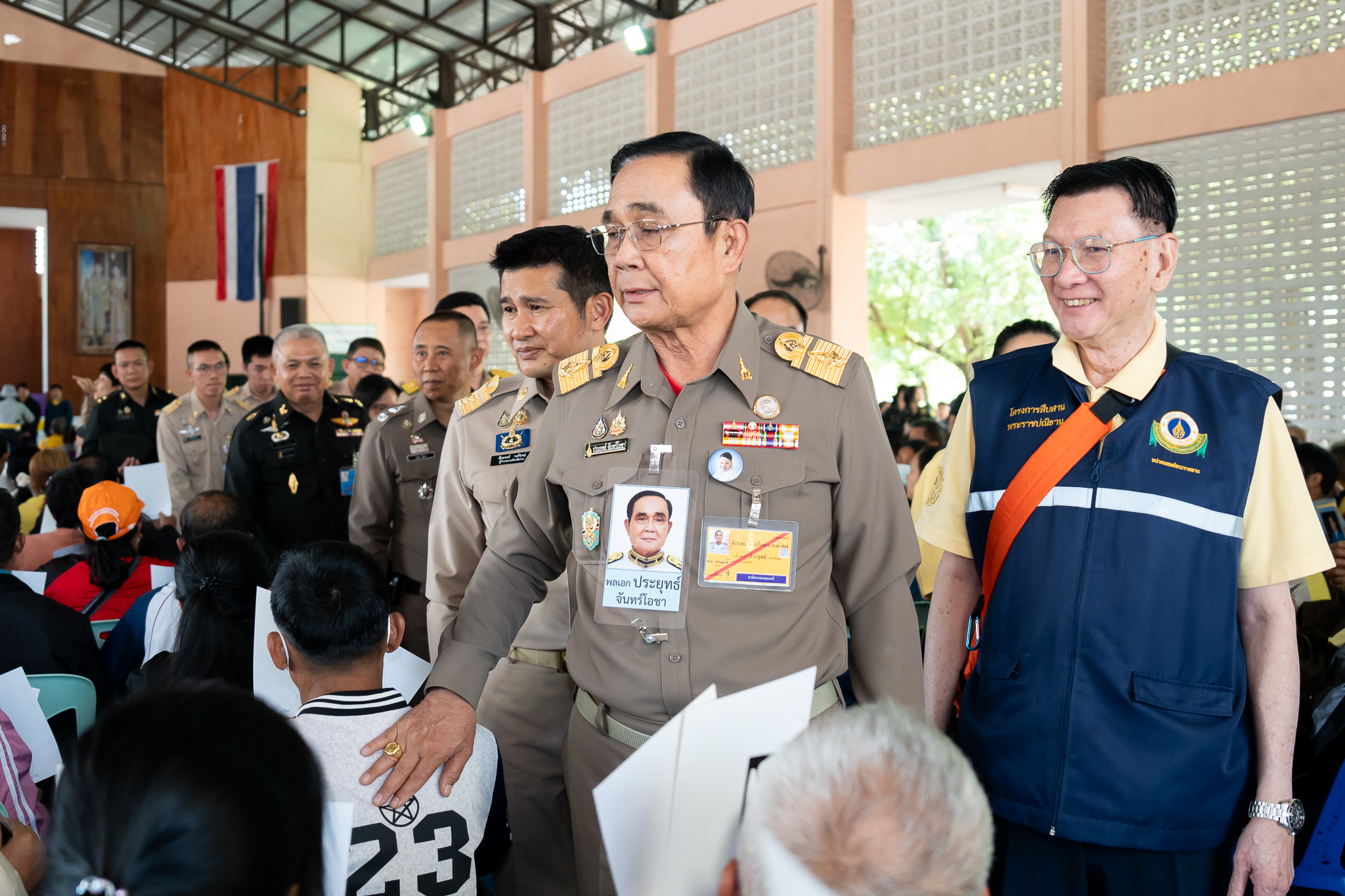 คณะแพทยศาสตร์โรงพยาบาลรามาธิบดี มหาวิทยาลัยมหิดล ร่วมกับ สำนักงานองคมนตรี ออกหน่วยแพทย์เคลื่อนที่ ในโครงการ “สืบสานพระราชปณิธาน” ครั้งที่ 16 ณ โรงเรียนบ้านหลวง ตำบลป่าคาหลวง อำเภอบ้านหลวง จังหวัดน่าน คณะแพทยศาสตร์โรงพยาบาลรามาธิบดี มหาวิทยาลัยมหิดล ร่วมกับ สำนักงานองคมนตรี ออกหน่วยแพทย์เคลื่อนที่ ในโครงการ “สืบสานพระราชปณิธาน” ครั้งที่ 16 ณ โรงเรียนบ้านหลวง ตำบลป่าคาหลวง อำเภอบ้านหลวง จังหวัดน่าน