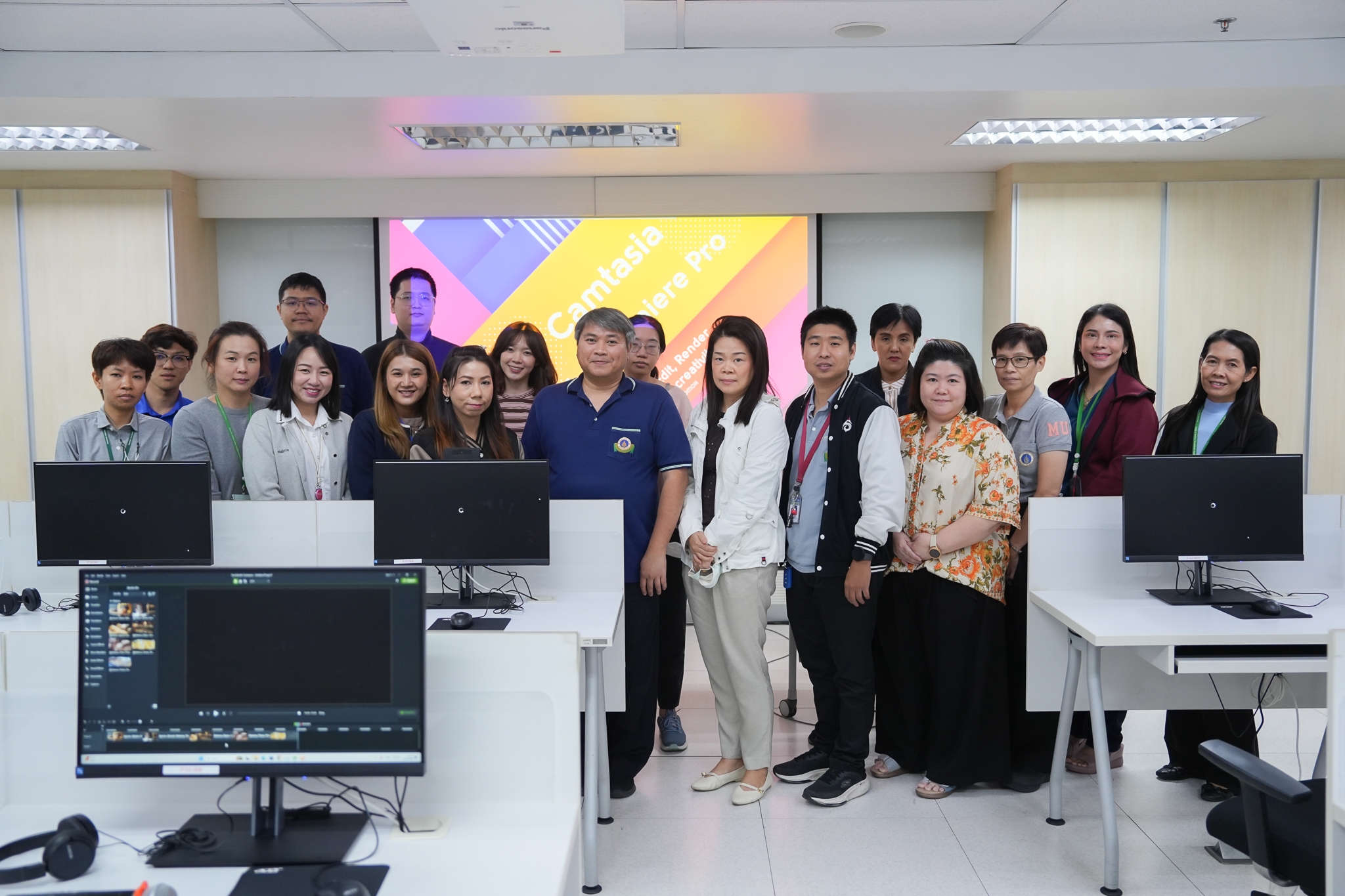 โครงการอบรม การผลิตสื่อการเรียนรู้ด้วยโปรแกรม Adobe Premiere Pro & Camtasia สำหรับบุคลากร
