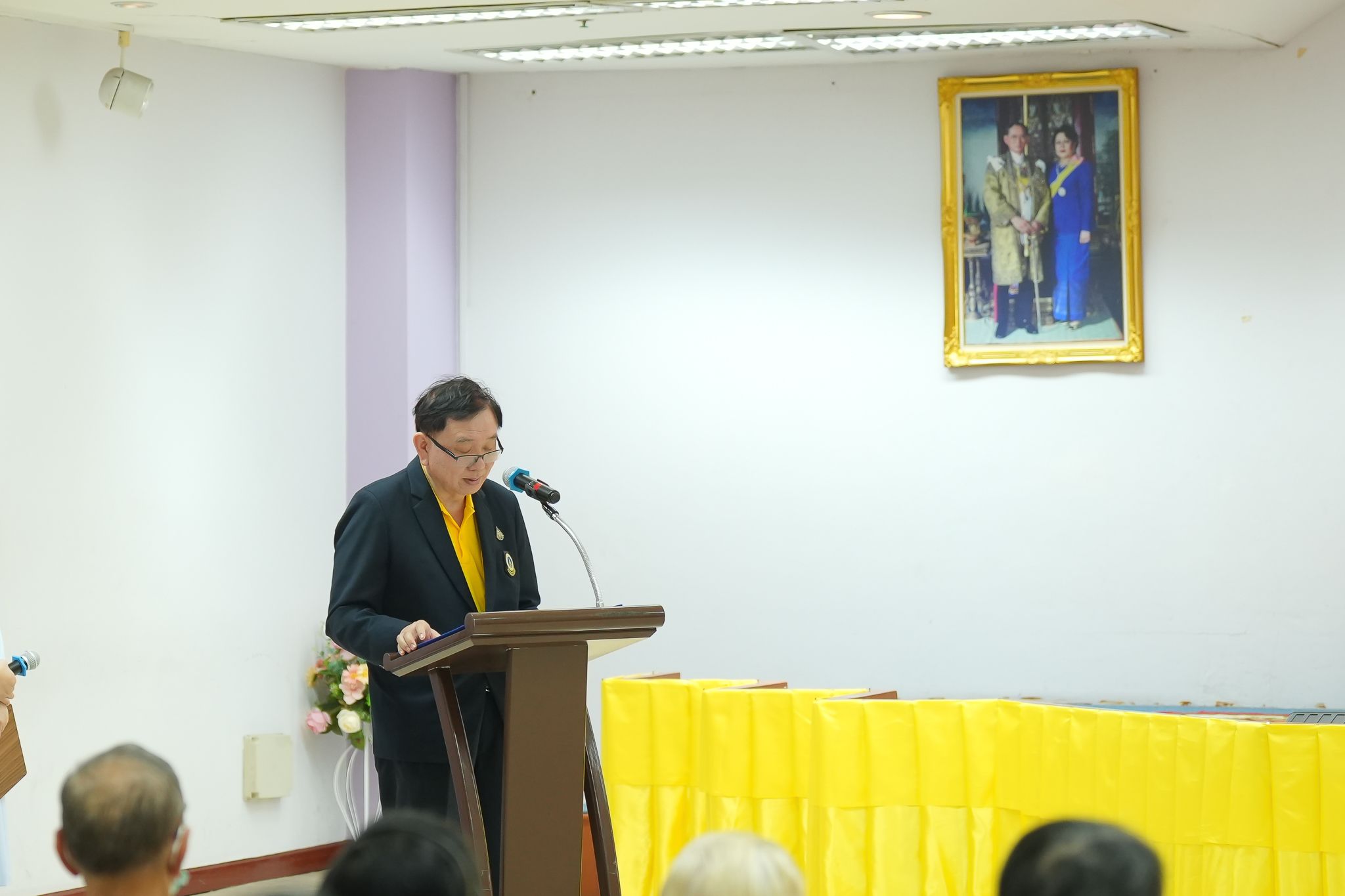 โครงการ “ราษฎรสุขใจ พลานามัยสมบูรณ์ แพทย์พระราชทาน” ณ โรงพยาบาลชลบุรี และทัณฑสถานหญิงชลบุรี จังหวัดชลบุรี
โครงการ “ราษฎรสุขใจ พลานามัยสมบูรณ์ แพทย์พระราชทาน” ณ โรงพยาบาลชลบุรี และทัณฑสถานหญิงชลบุรี จังหวัดชลบุรี