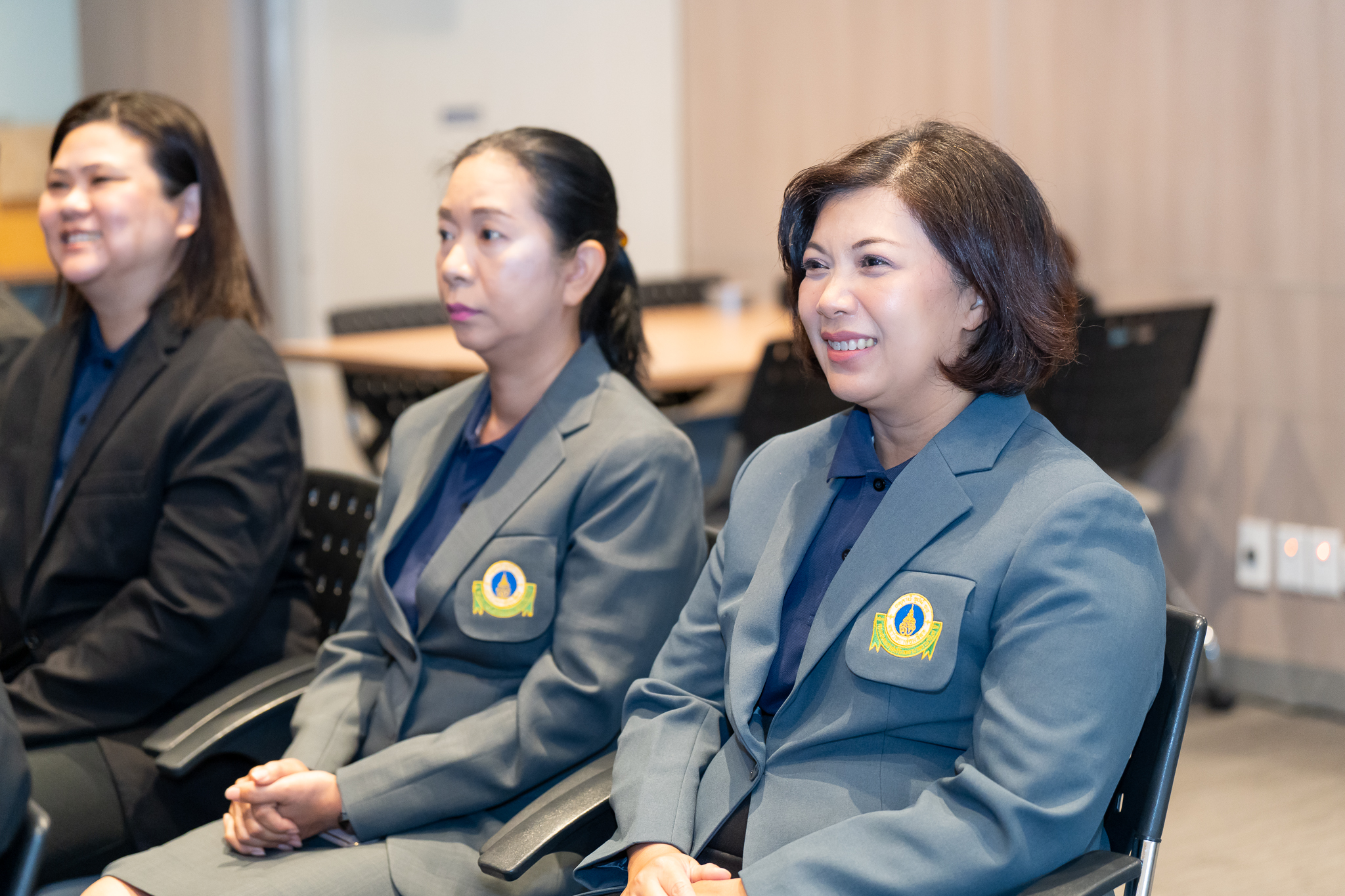 พิธีปิดอบรมและรับมอบใบประกาศนียบัตร หลักสูตร พิธีปิดอบรมและรับมอบใบประกาศนียบัตร หลักสูตร