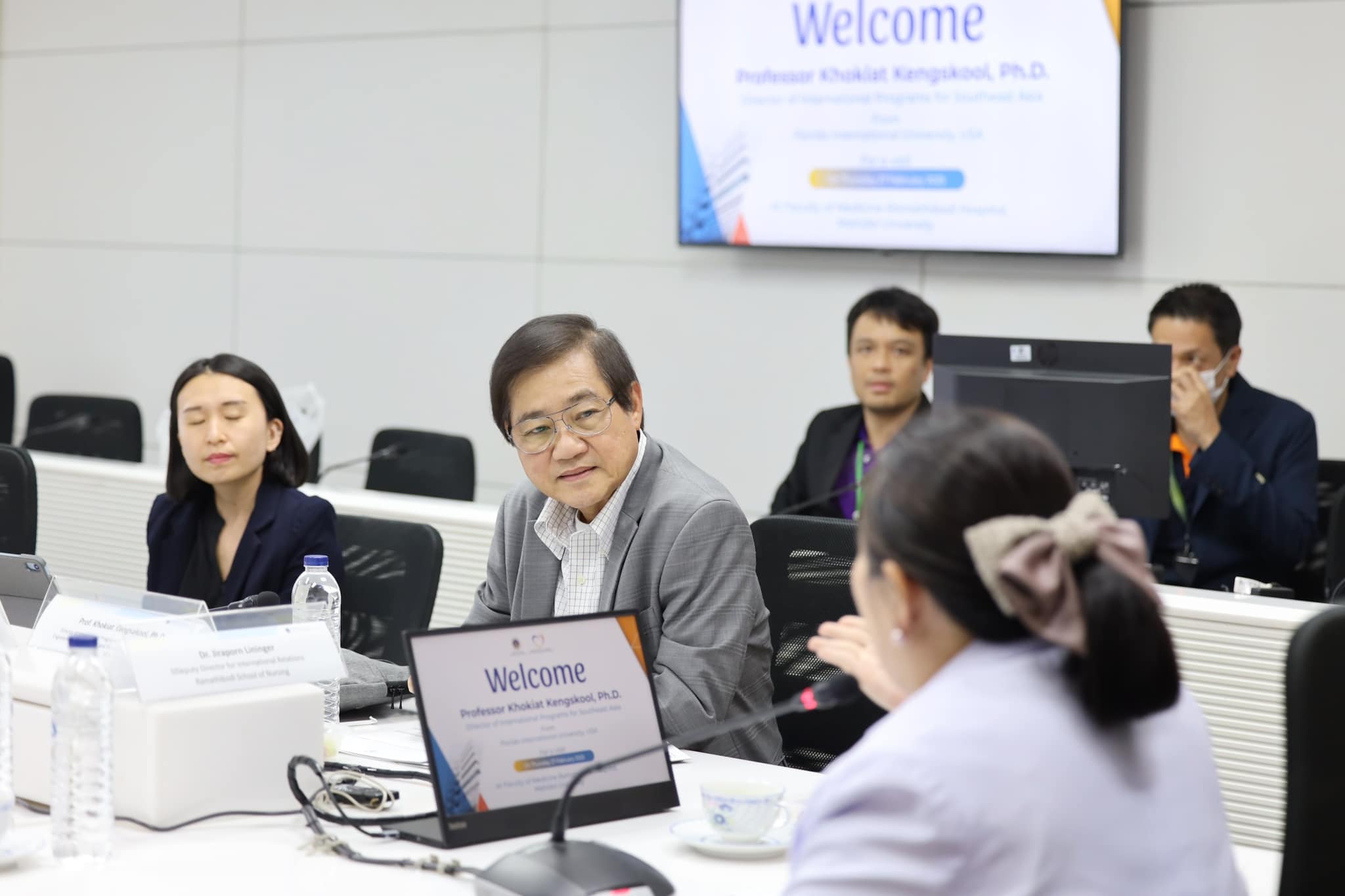 ผู้บริหารโรงเรียนพยาบาลรามาธิบดี ร่วมต้อนรับ ผู้บริหารจาก Florida International University ประเทศสหรัฐอเมริกา ผู้บริหารโรงเรียนพยาบาลรามาธิบดี ร่วมต้อนรับ ผู้บริหารจาก Florida International University ประเทศสหรัฐอเมริกา