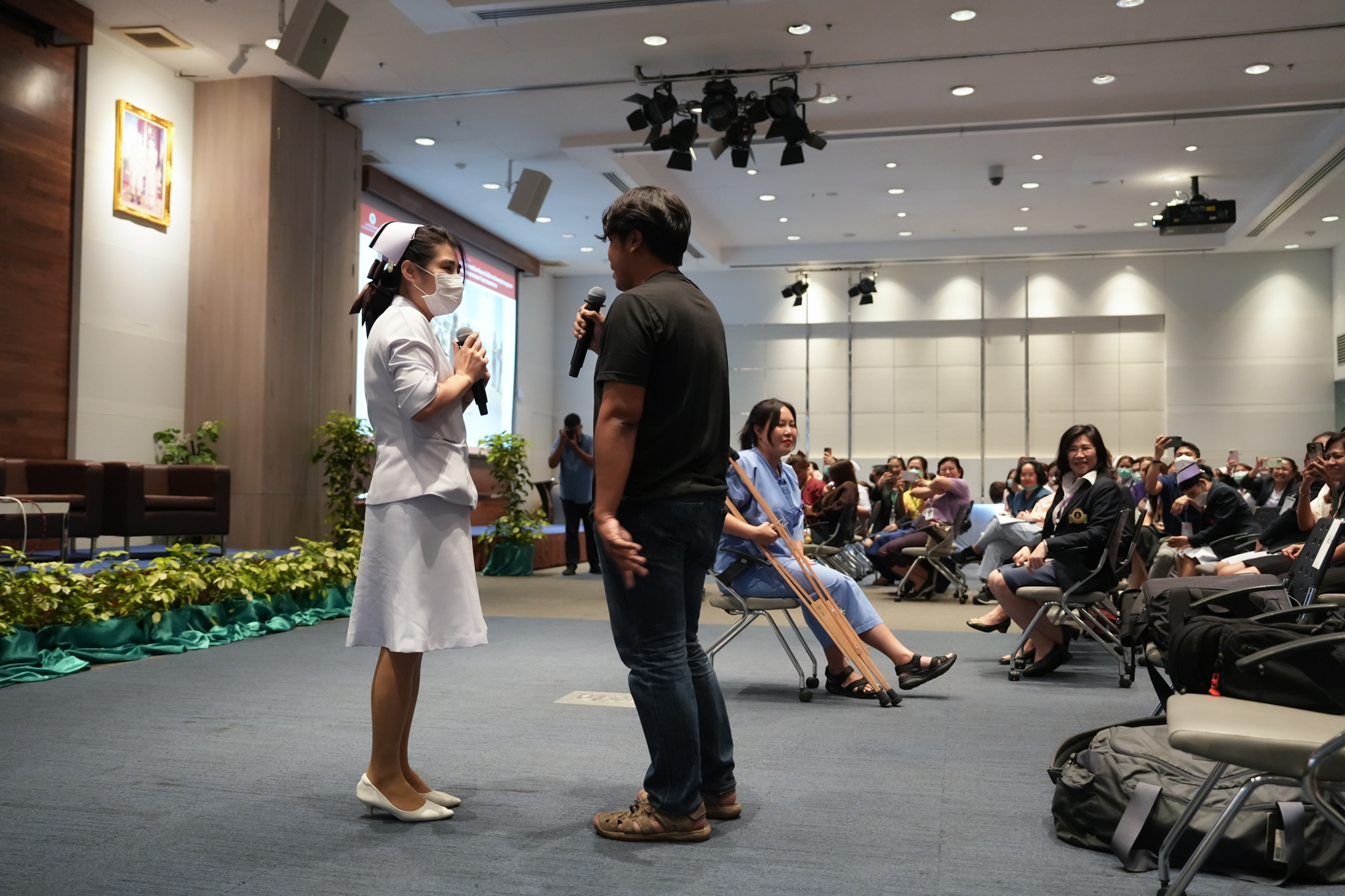 เสวนาและร่วมกิจกรรม “แนวทางการป้องกันและรับมือการก่อเหตุความรุนแรงจากบุคคลภายนอก ในสถานพยาบาล” เสวนาและร่วมกิจกรรม “แนวทางการป้องกันและรับมือการก่อเหตุความรุนแรงจากบุคคลภายนอก ในสถานพยาบาล”