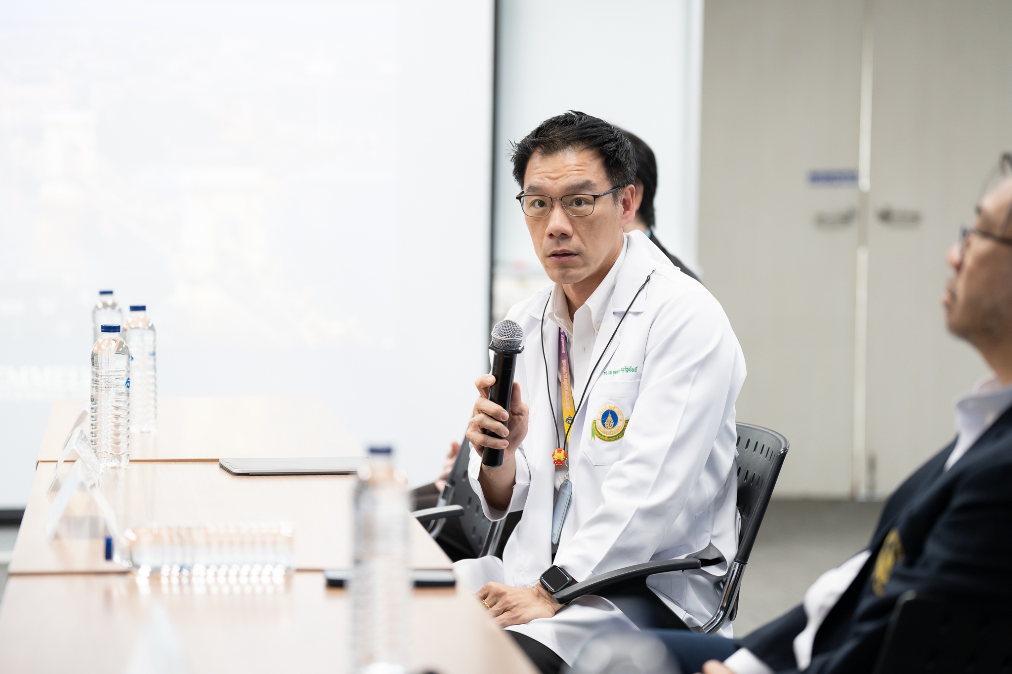 คณะแพทยศาสตร์โรงพยาบาลรามาธิบดี มหาวิทยาลัยมหิดล ให้การต้อนรับคณะผู้แทนจากฮังการี เพื่อความร่วมมือทางการศึกษา คณะแพทยศาสตร์โรงพยาบาลรามาธิบดี มหาวิทยาลัยมหิดล ให้การต้อนรับคณะผู้แทนจากฮังการี เพื่อความร่วมมือทางการศึกษา