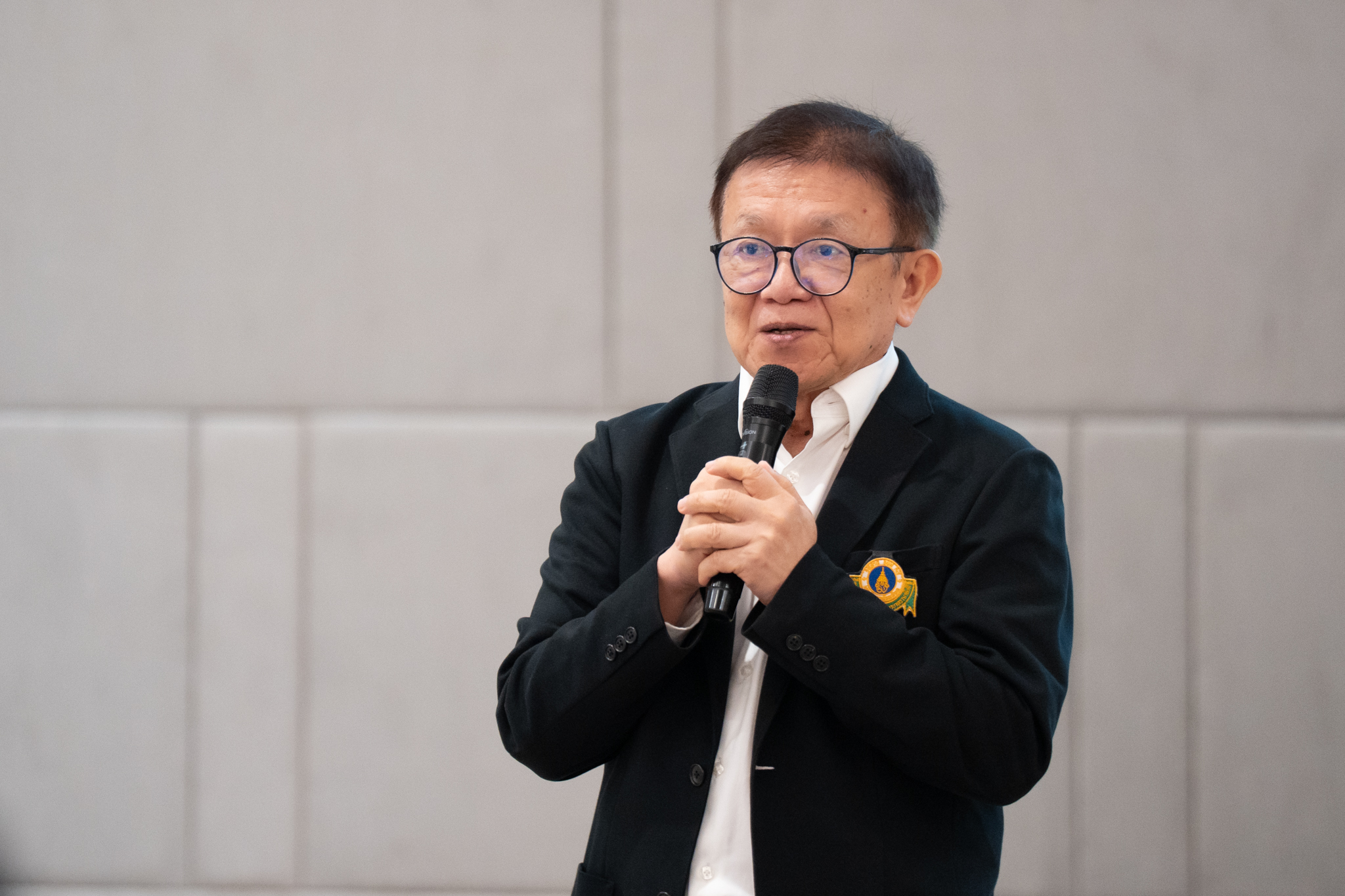 ประชุมรับฟังความคิดเห็นต่อข้อเสนอเชิงนโยบายภายใต้โครงการวิจัย “การออกแบบทางเลือกกลไกการบริหารจัดการด้านการเงินการคลังของระบบหลักประกันสุขภาพภาครัฐสำหรับบริการด้านทันตกรรม เพื่อผลลัพธ์ด้านสุขภาพที่เป็นธรรมอย่างยั่งยืน (ระยะที่ 1)” ประชุมรับฟังความคิดเห็นต่อข้อเสนอเชิงนโยบายภายใต้โครงการวิจัย “การออกแบบทางเลือกกลไกการบริหารจัดการด้านการเงินการคลังของระบบหลักประกันสุขภาพภาครัฐสำหรับบริการด้านทันตกรรม เพื่อผลลัพธ์ด้านสุขภาพที่เป็นธรรมอย่างยั่งยืน (ระยะที่ 1)”
