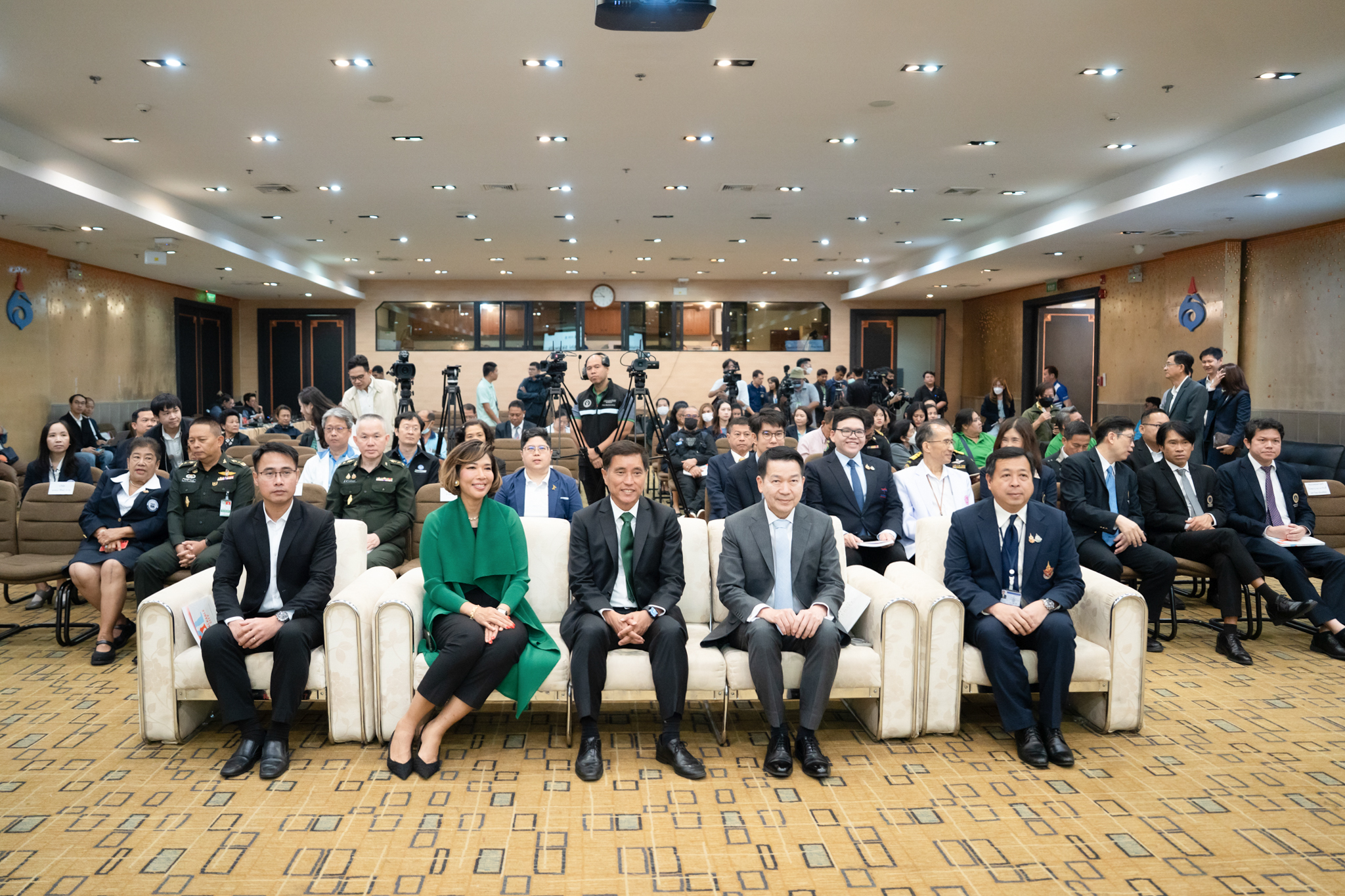 รามาฯ ร่วมแถลงข่าวเปิดตัวความร่วมมือโครงการทางเดินลอยฟ้าราชวิถี : Rajavithi Skywalk รามาฯ ร่วมแถลงข่าวเปิดตัวความร่วมมือโครงการทางเดินลอยฟ้าราชวิถี : Rajavithi Skywalk