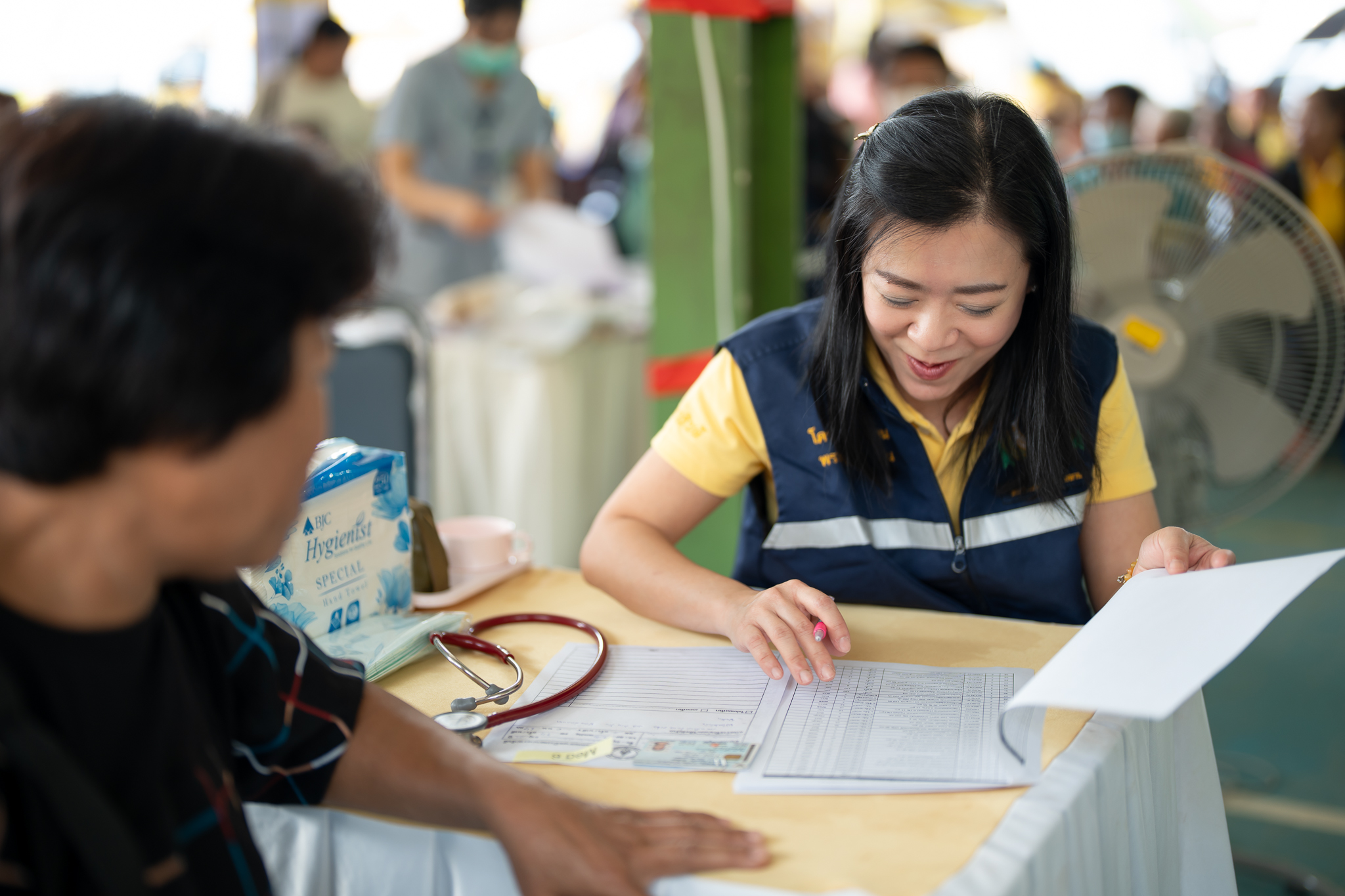 คณะแพทยศาสตร์โรงพยาบาลรามาธิบดี มหาวิทยาลัยมหิดล ร่วมกับ สำนักงานองคมนตรี ออกหน่วยแพทย์เคลื่อนที่ ในโครงการ “สืบสานพระราชปณิธาน” ครั้งที่ 17 ณ โรงเรียนบึงโขงหลงวิทยาคม ตำบลบึงโขงหลง อำเภอบึงโขงหลง จังหวัดบึงกาฬ คณะแพทยศาสตร์โรงพยาบาลรามาธิบดี มหาวิทยาลัยมหิดล ร่วมกับ สำนักงานองคมนตรี ออกหน่วยแพทย์เคลื่อนที่ ในโครงการ “สืบสานพระราชปณิธาน” ครั้งที่ 17 ณ โรงเรียนบึงโขงหลงวิทยาคม ตำบลบึงโขงหลง อำเภอบึงโขงหลง จังหวัดบึงกาฬ