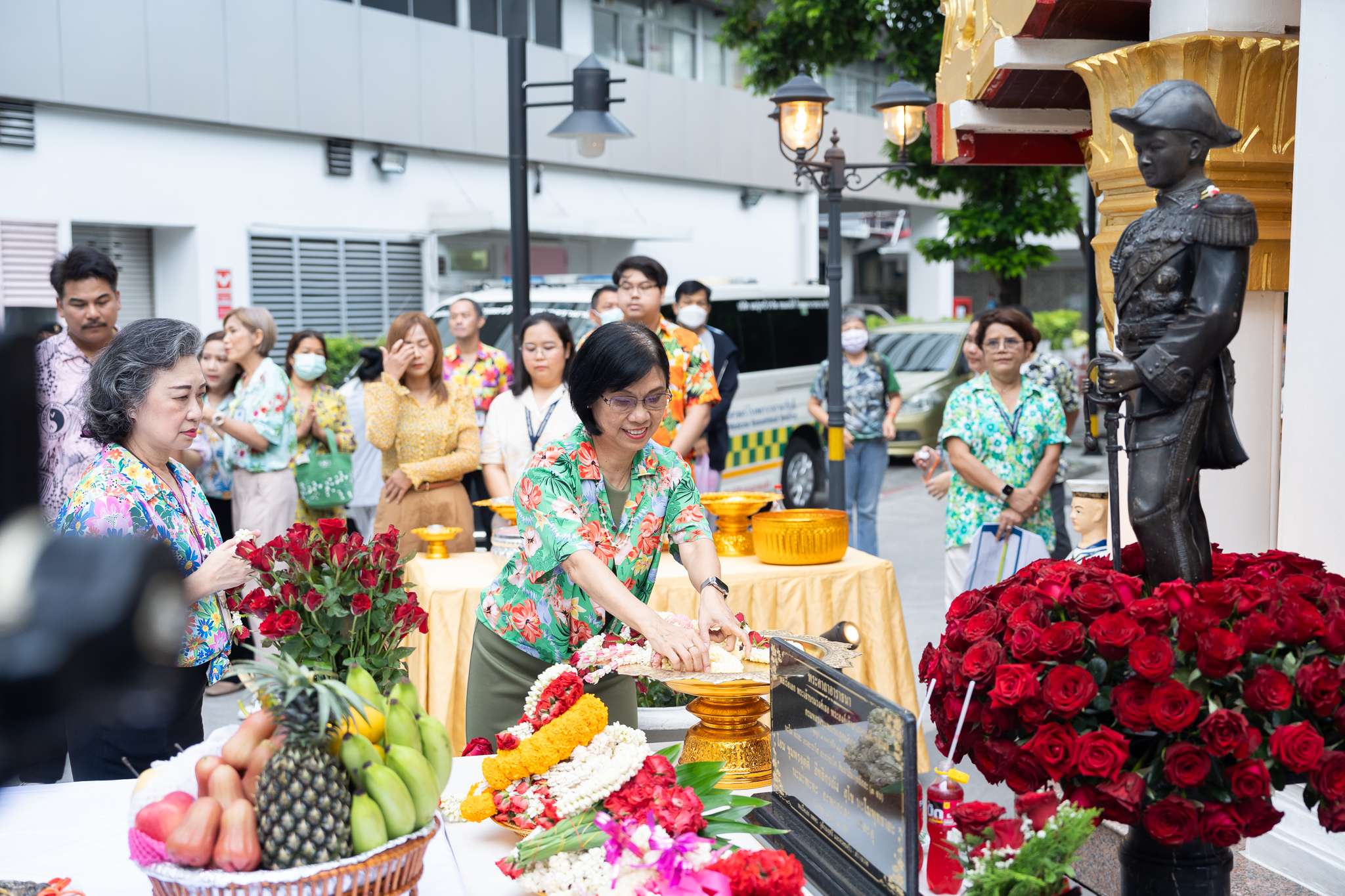 พิธีสรงน้ำพระพุทธรูป และถวายเครื่องราชสักการะกรมหลวงชุมพรเขตอุดมศักดิ์ เนื่องในเทศกาลสงกรานต์ ประจำปี 2568 พิธีสรงน้ำพระพุทธรูป และถวายเครื่องราชสักการะกรมหลวงชุมพรเขตอุดมศักดิ์ เนื่องในเทศกาลสงกรานต์ ประจำปี 2568