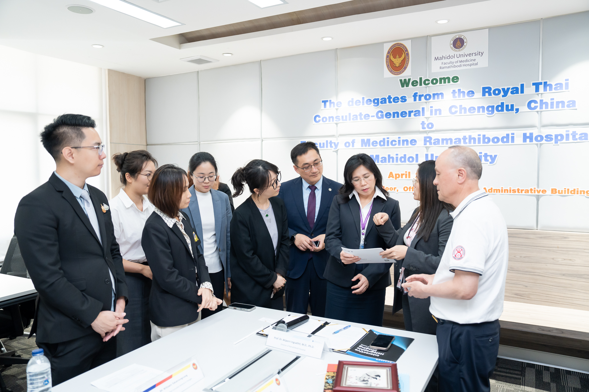 The Visit of Royal Thai Consulate-General in Chengdu, China The Visit of Royal Thai Consulate-General in Chengdu, China
