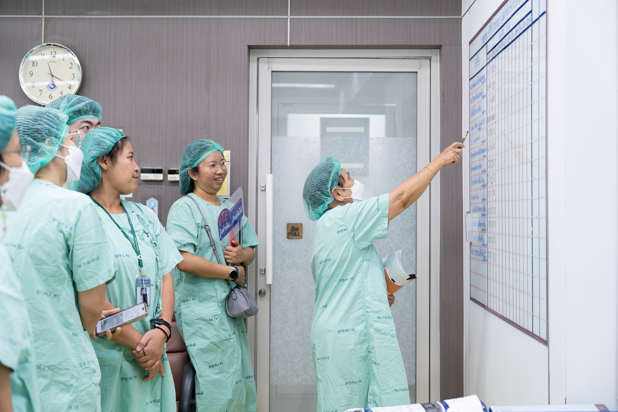 การประเมินต่ออายุการรับรองเฉพาะโรค “ระบบการป้องกันและดูแลรักษาภาวะลิ่มเลือดอุดตันในหลอดเลือดดำหลังการผ่าตัด” (Venous Thromboembolism Prophylaxis: VTE) การประเมินต่ออายุการรับรองเฉพาะโรค “ระบบการป้องกันและดูแลรักษาภาวะลิ่มเลือดอุดตันในหลอดเลือดดำหลังการผ่าตัด” (Venous Thromboembolism Prophylaxis: VTE)