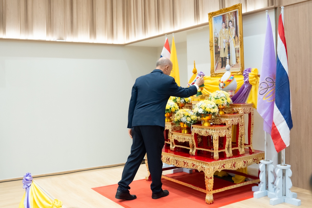โครงการ “ราษฎรสุขใจ พลานามัยสมบูรณ์ แพทย์พระราชทาน” ณ โรงพยาบาลราชบุรี และเรือนจำกลางราชบุรี จังหวัดราชบุรี โครงการ “ราษฎรสุขใจ พลานามัยสมบูรณ์ แพทย์พระราชทาน” ณ โรงพยาบาลราชบุรี และเรือนจำกลางราชบุรี จังหวัดราชบุรี