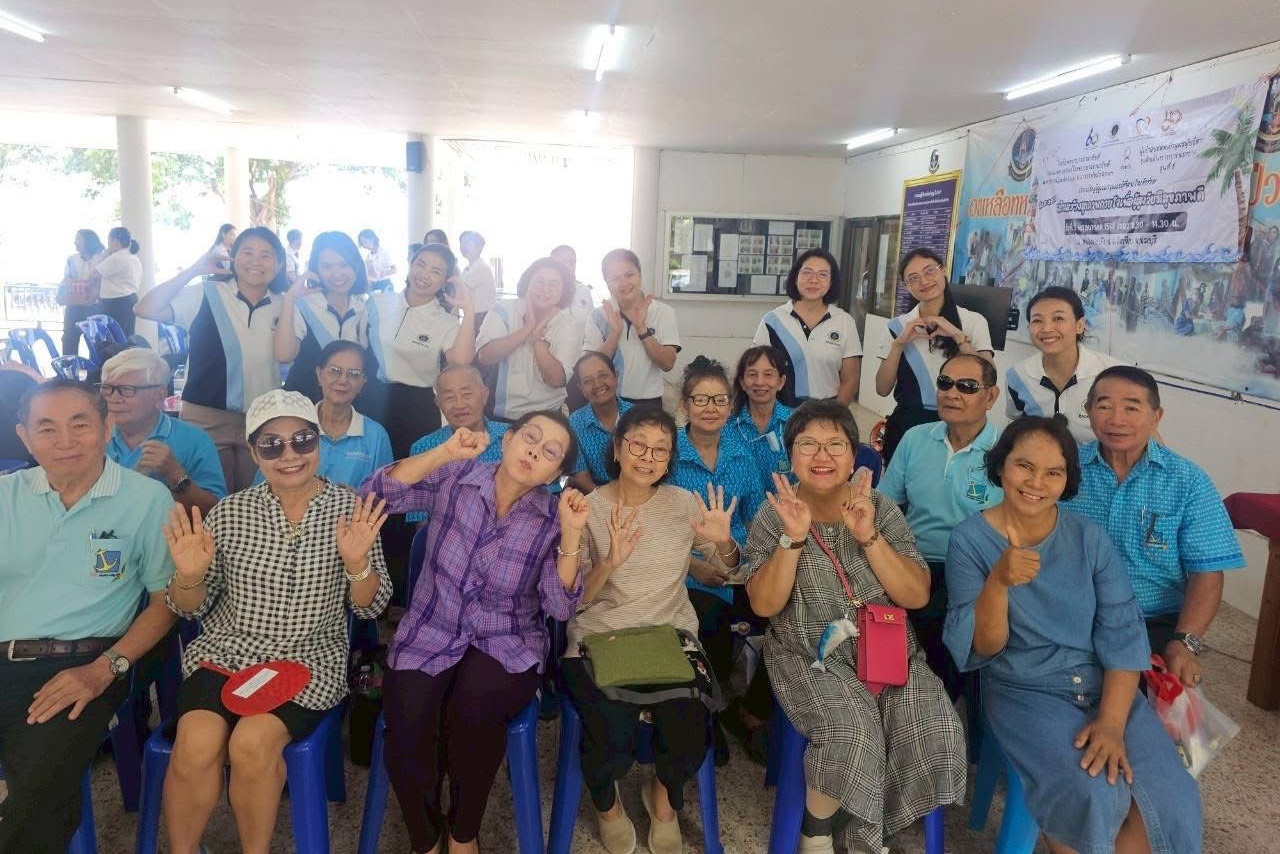 The Primary-Level Nursing Executive Development Program, Batch 5, Ramathibodi School of Nursing, Faculty of Medicine Ramathibodi Hospital, Mahidol University, organized a project “Promoting Physical and Mental Health for the Well-being of the Elderly.” The Primary-Level Nursing Executive Development Program, Batch 5, Ramathibodi School of Nursing, Faculty of Medicine Ramathibodi Hospital, Mahidol University, organized a project “Promoting Physical and Mental Health for the Well-being of the Elderly.”