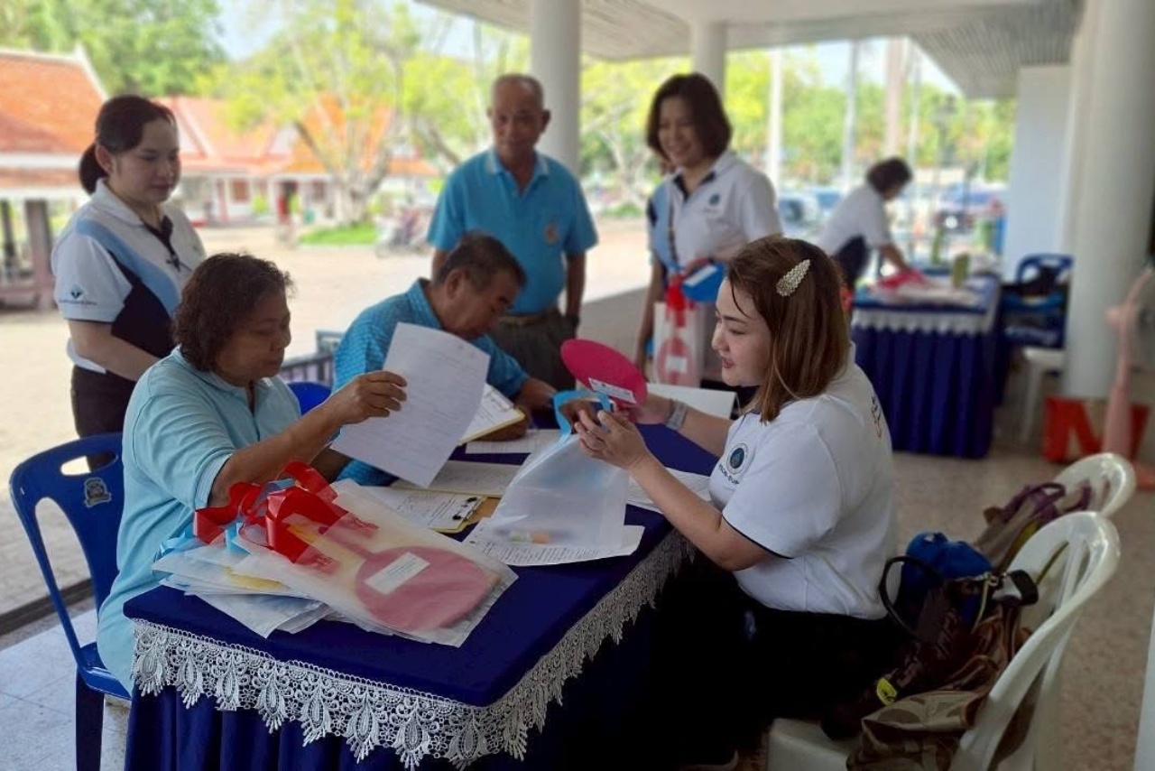 The Primary-Level Nursing Executive Development Program, Batch 5, Ramathibodi School of Nursing, Faculty of Medicine Ramathibodi Hospital, Mahidol University, organized a project “Promoting Physical and Mental Health for the Well-being of the Elderly.” The Primary-Level Nursing Executive Development Program, Batch 5, Ramathibodi School of Nursing, Faculty of Medicine Ramathibodi Hospital, Mahidol University, organized a project “Promoting Physical and Mental Health for the Well-being of the Elderly.”