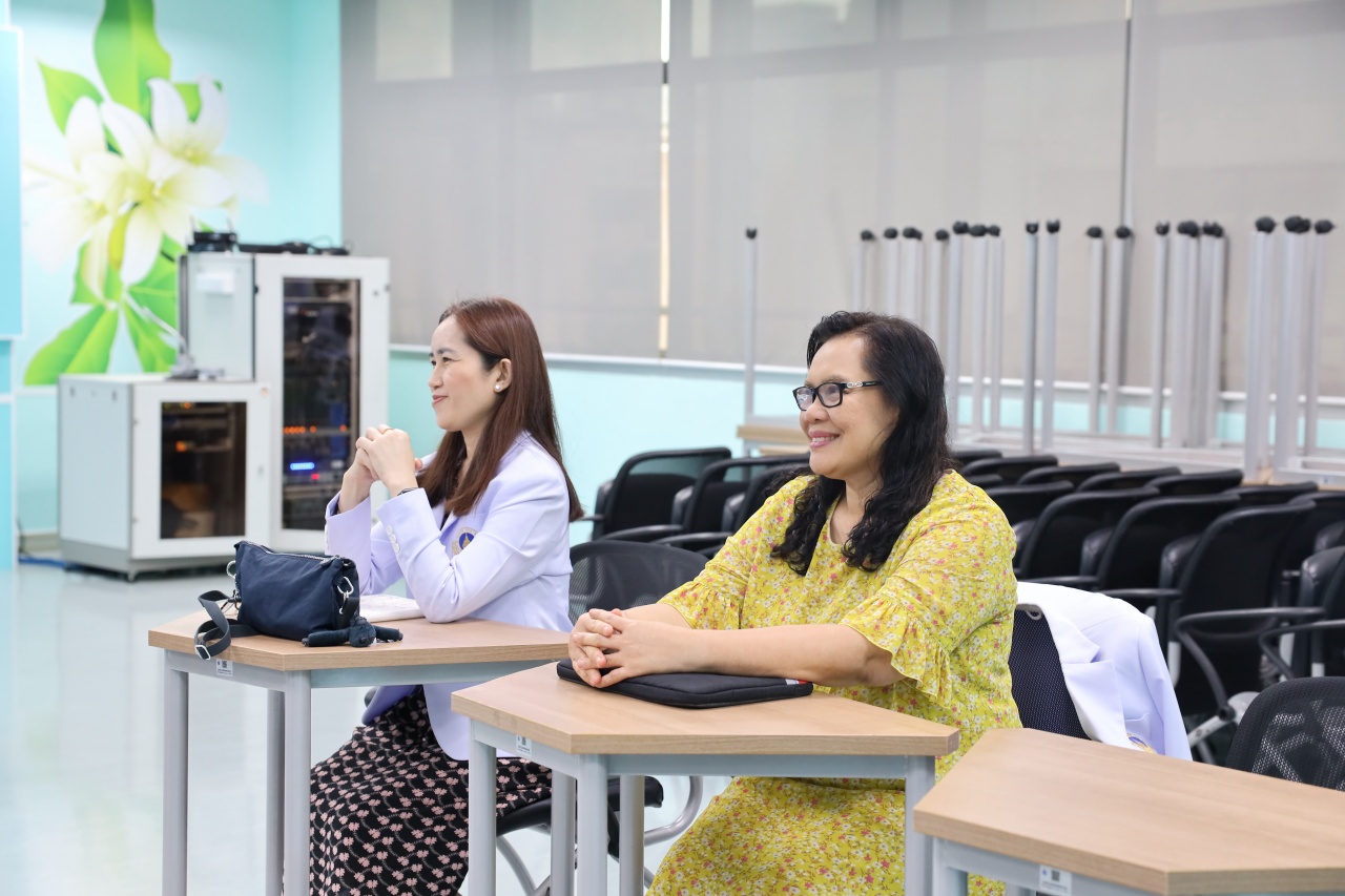 การประชุมเชิงปฏิบัติการเรื่อง การดูแลสุขภาพจิตเบื้องต้นในวัยรุ่น : Mental Health First Aids in Adolescents การประชุมเชิงปฏิบัติการเรื่อง การดูแลสุขภาพจิตเบื้องต้นในวัยรุ่น : Mental Health First Aids in Adolescents