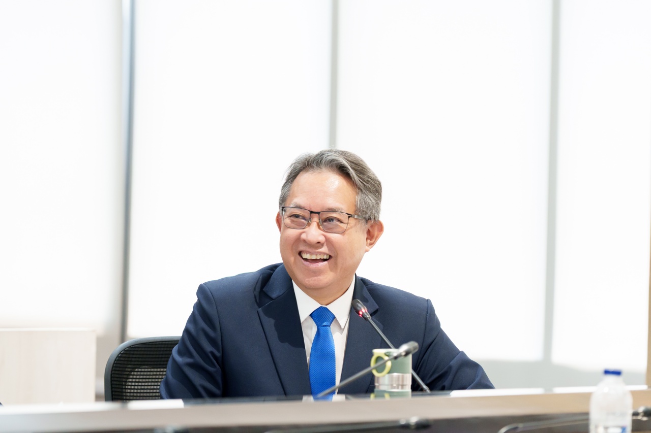 คณะเเพทยศาสตร์โรงพยาบาลรามาธิบดี มหาวิทยาลัยมหิดล รับการตรวจประเมินคุณภาพตามเกณฑ์คุณภาพการศึกษาเพื่อการดำเนินการที่เป็นเลิศ (EdPEx) ประจำปี 2568 คณะเเพทยศาสตร์โรงพยาบาลรามาธิบดี มหาวิทยาลัยมหิดล รับการตรวจประเมินคุณภาพตามเกณฑ์คุณภาพการศึกษาเพื่อการดำเนินการที่เป็นเลิศ (EdPEx) ประจำปี 2568