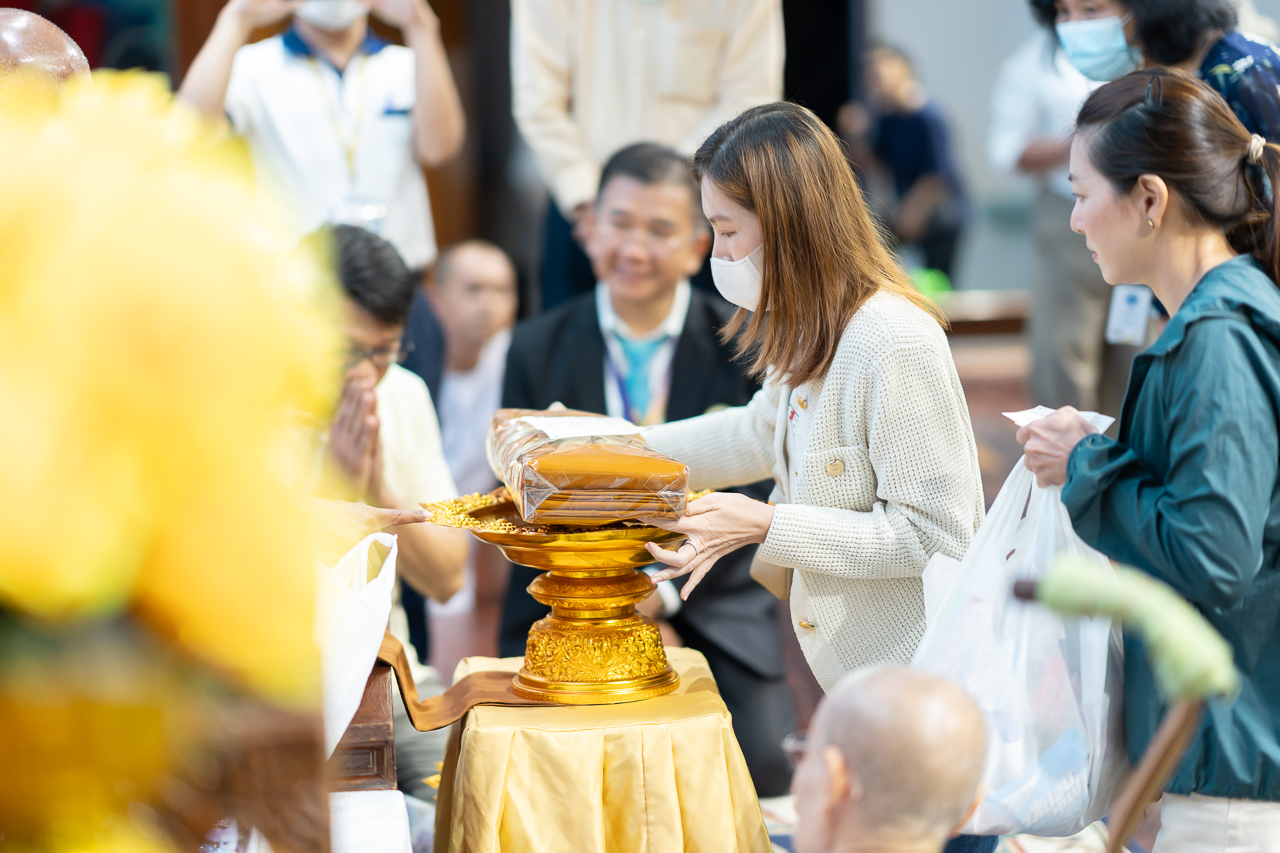 การแสดงธรรมเทศนาในโครงการธรรมเทศนาพัฒนาสุขภาพกายใจ โดย พระเทพวชิรญาณโสภณ (หลวงพ่อเยื้อน ขนฺติพโล) เจ้าอาวาสวัดเขาศาลาอตุลฐานะจาโร จังหวัดสุรินทร์ การแสดงธรรมเทศนาในโครงการธรรมเทศนาพัฒนาสุขภาพกายใจ โดย พระเทพวชิรญาณโสภณ (หลวงพ่อเยื้อน ขนฺติพโล) เจ้าอาวาสวัดเขาศาลาอตุลฐานะจาโร จังหวัดสุรินทร์