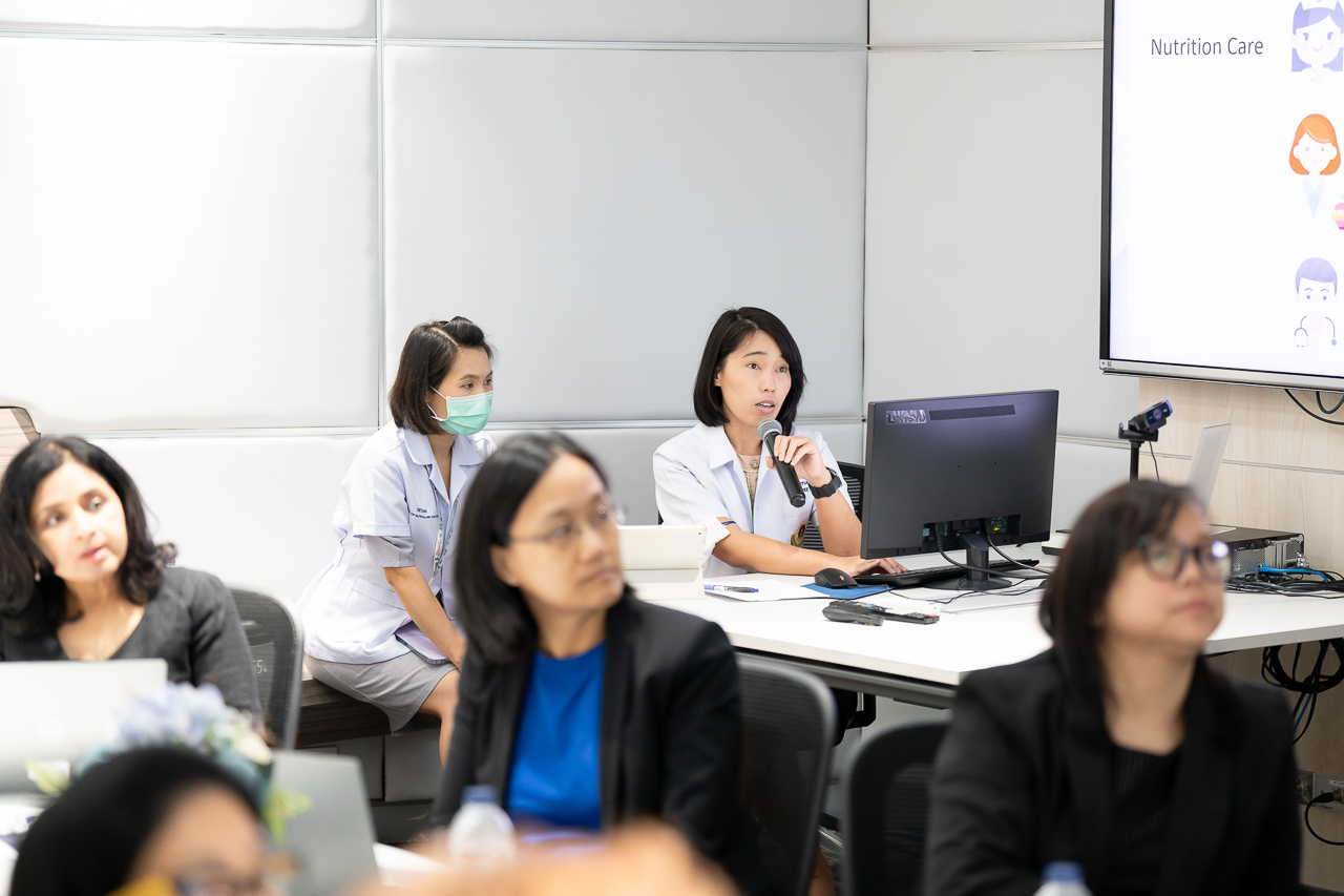 ต้อนรับคณะผู้แทนและผู้เชี่ยวชาญจากทบวงการปรมาณูระหว่างประเทศ (IAEA: International Atomic Energy Agency) ต้อนรับคณะผู้แทนและผู้เชี่ยวชาญจากทบวงการปรมาณูระหว่างประเทศ (IAEA: International Atomic Energy Agency)