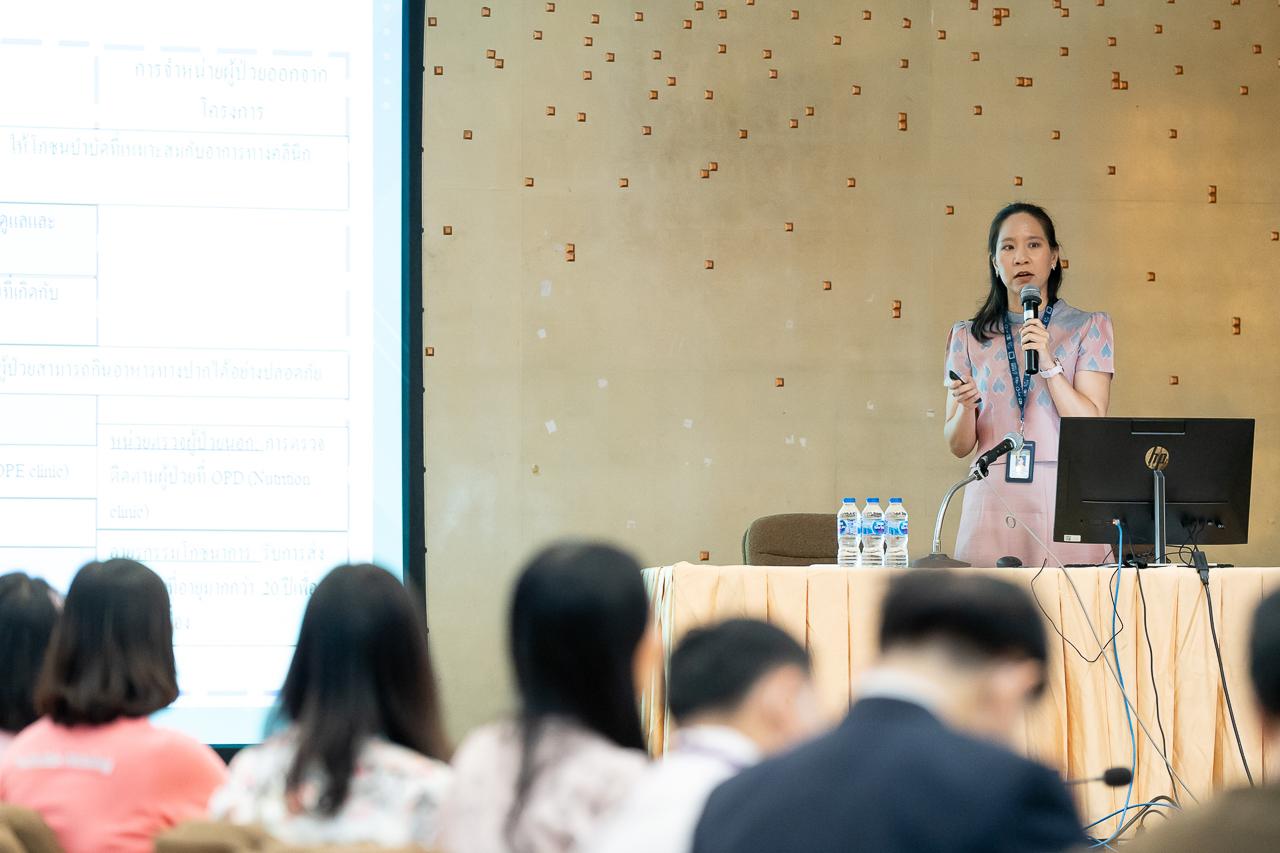 การประเมินต่ออายุการรับรองเฉพาะโรค “การดูแลผู้ป่วยเด็กที่ได้รับอาหารทางสายให้อาหารที่บ้าน (Home Pediatric Enteral Nutrition)” การประเมินต่ออายุการรับรองเฉพาะโรค “การดูแลผู้ป่วยเด็กที่ได้รับอาหารทางสายให้อาหารที่บ้าน (Home Pediatric Enteral Nutrition)”