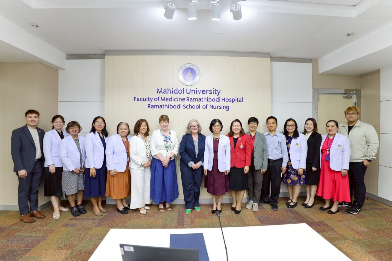 คณะผู้บริหาร โรงเรียนพยาบาลรามาธิบดี ร่วมให้การต้อนรับ อาคันตุกะ จาก Florence Nightingale Faculty of Nursing, Midwifery & Palliative Care, King’s College London สหราชอาณาจักร คณะผู้บริหาร โรงเรียนพยาบาลรามาธิบดี ร่วมให้การต้อนรับ อาคันตุกะ จาก Florence Nightingale Faculty of Nursing, Midwifery & Palliative Care, King’s College London สหราชอาณาจักร