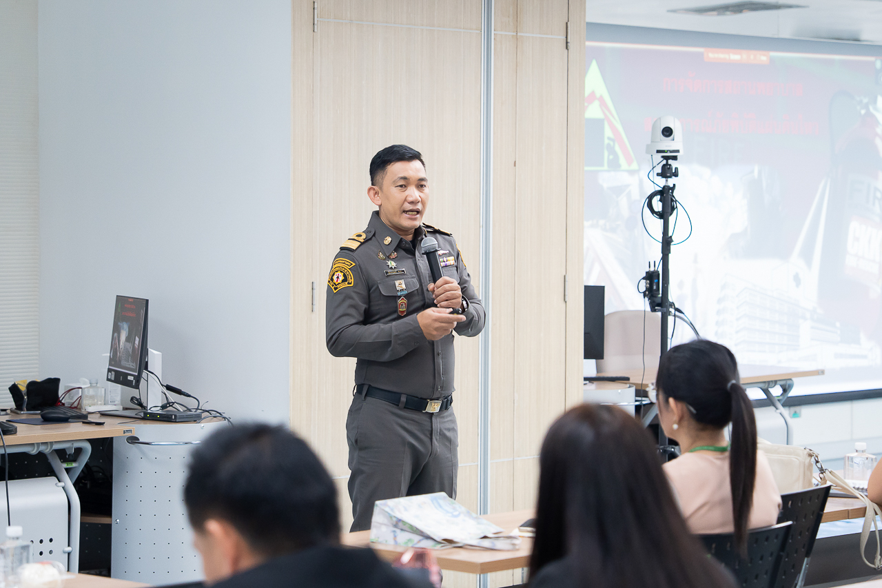 การอบรมเรื่อง แนวทางการจัดทำแผน BCP รองรับเหตุแผ่นดินไหวของพื้นที่พญาไท ประจำปีงบประมาณ พ.ศ. 2568 การอบรมเรื่อง แนวทางการจัดทำแผน BCP รองรับเหตุแผ่นดินไหวของพื้นที่พญาไท ประจำปีงบประมาณ พ.ศ. 2568