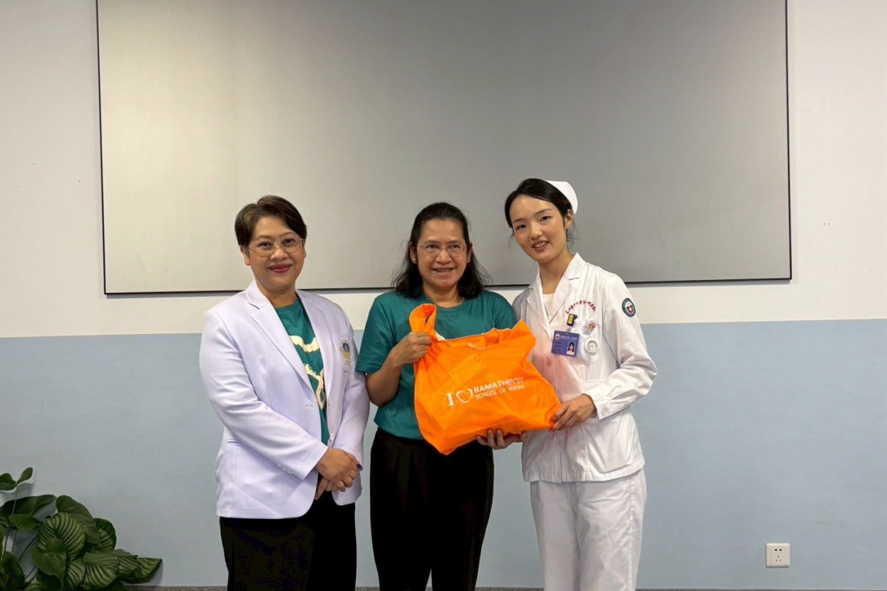 คณะผู้บริหาร คณาจารย์ และบุคลากร โรงเรียนพยาบาลรามาธิบดี เข้าร่วมการประชุมวางแผนด้านการเรียนการสอนภาคปฏิบัติและเยี่ยมชมแหล่งฝึกทางการพยาบาล ณ School of Nursing, Kunming Medical University สาธารณรัฐประชาชนจีน