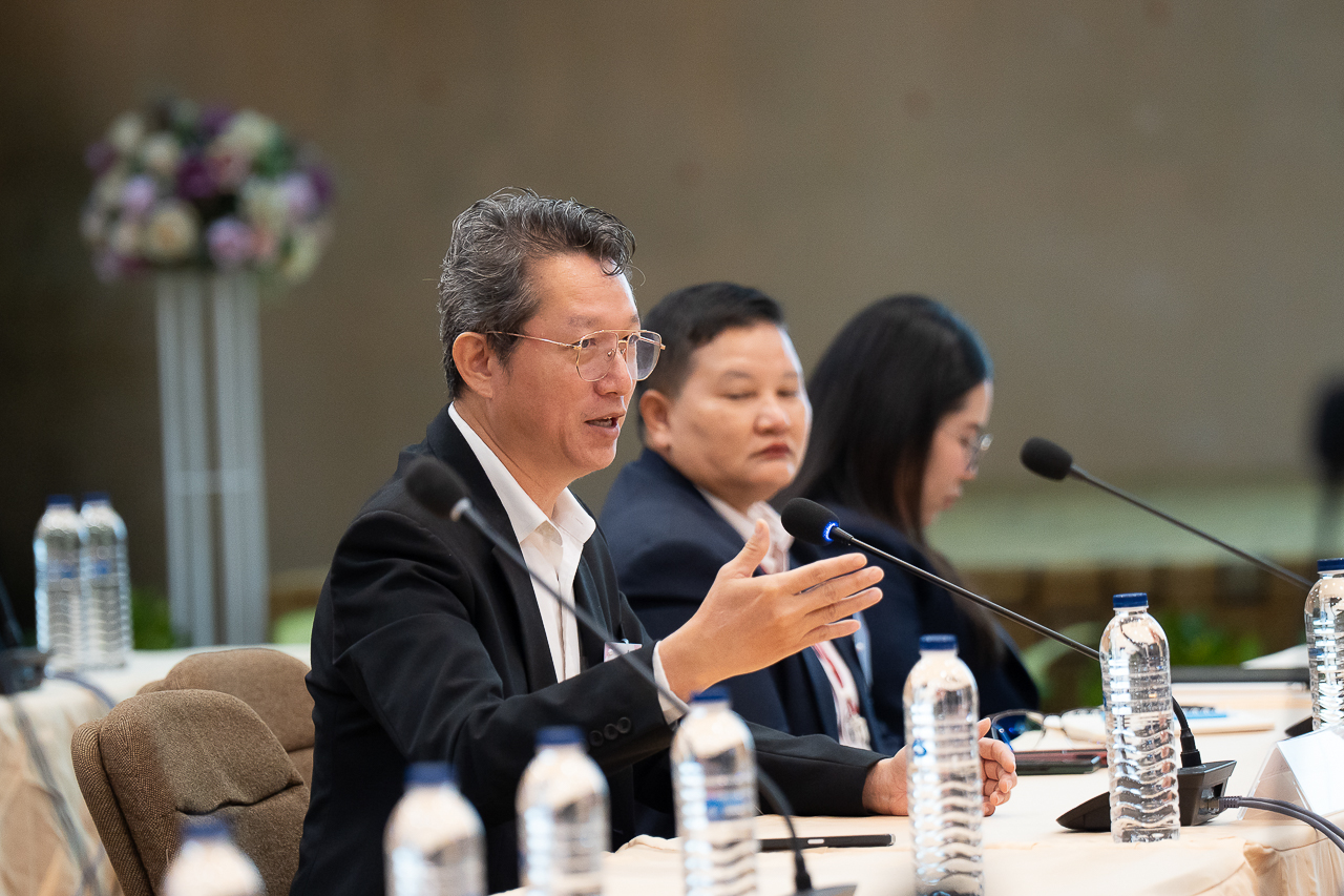 ประชุมบริหารระบบภายในโรงพยาบาล 4 สถาบัน เดินหน้าพัฒนาคุณภาพระบบบริการสุขภาพ ประชุมบริหารระบบภายในโรงพยาบาล 4 สถาบัน เดินหน้าพัฒนาคุณภาพระบบบริการสุขภาพ