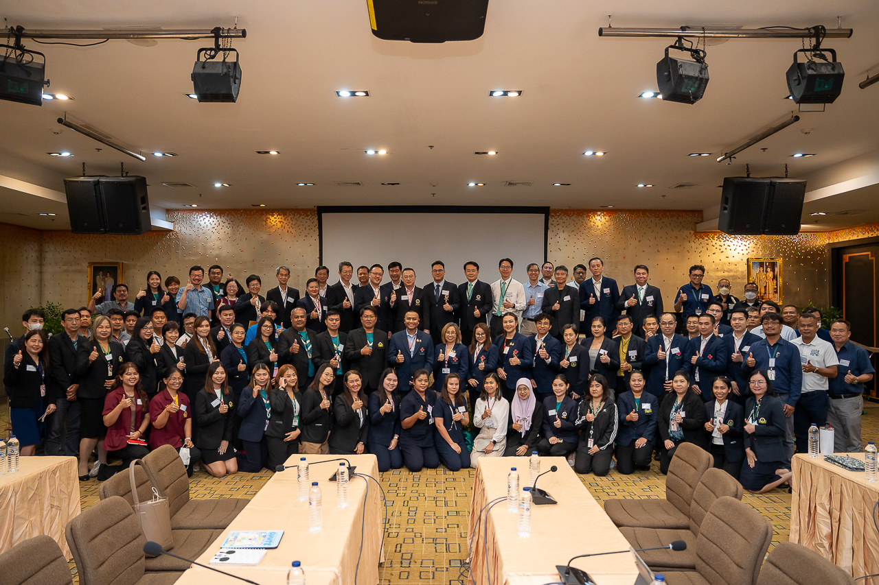 ประชุมบริหารระบบภายในโรงพยาบาล 4 สถาบัน เดินหน้าพัฒนาคุณภาพระบบบริการสุขภาพ ประชุมบริหารระบบภายในโรงพยาบาล 4 สถาบัน เดินหน้าพัฒนาคุณภาพระบบบริการสุขภาพ