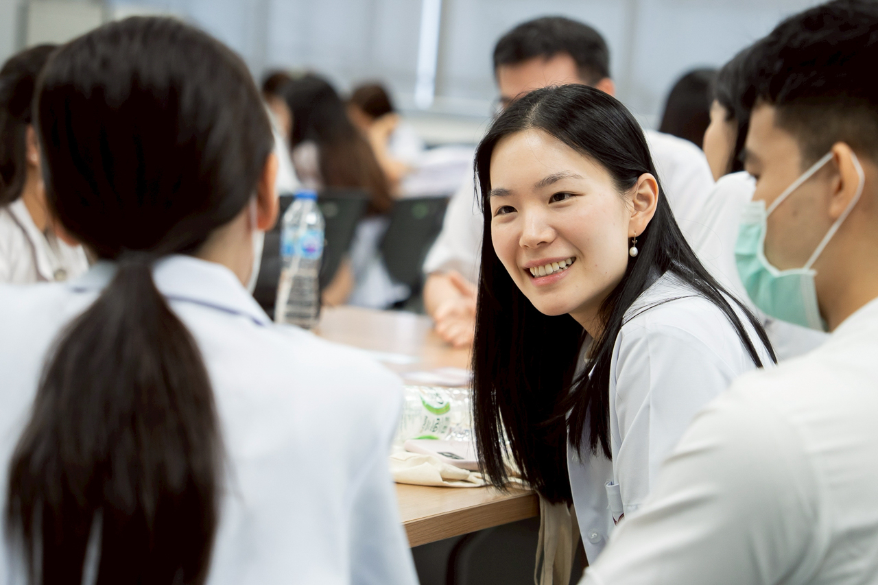 การอบรม Non-technical skill (NTS) และ Resident as a teacher (RAT) สำหรับแพทย์ประจำบ้านและแพทย์ประจำบ้านต่อยอด ปีที่ 1 ปีการฝึกอบรม 2568