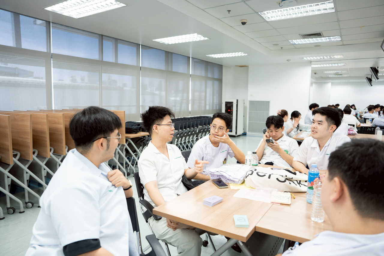 การอบรม Non-technical skill (NTS) และ Resident as a teacher (RAT) สำหรับแพทย์ประจำบ้านและแพทย์ประจำบ้านต่อยอด ปีที่ 1 ปีการฝึกอบรม 2568