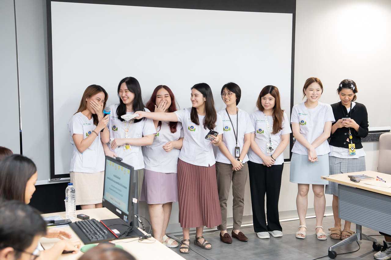 งานปัจฉิมนิเทศแพทย์ประจำบ้านและแพทย์ประจำบ้านอนุสาขาฯ ที่สำเร็จการฝึกอบรม ประจำปี 2567 ภาควิชาสูติศาสตร์-นรีเวชวิทยา งานปัจฉิมนิเทศแพทย์ประจำบ้านและแพทย์ประจำบ้านอนุสาขาฯ ที่สำเร็จการฝึกอบรม ประจำปี 2567 ภาควิชาสูติศาสตร์-นรีเวชวิทยา
