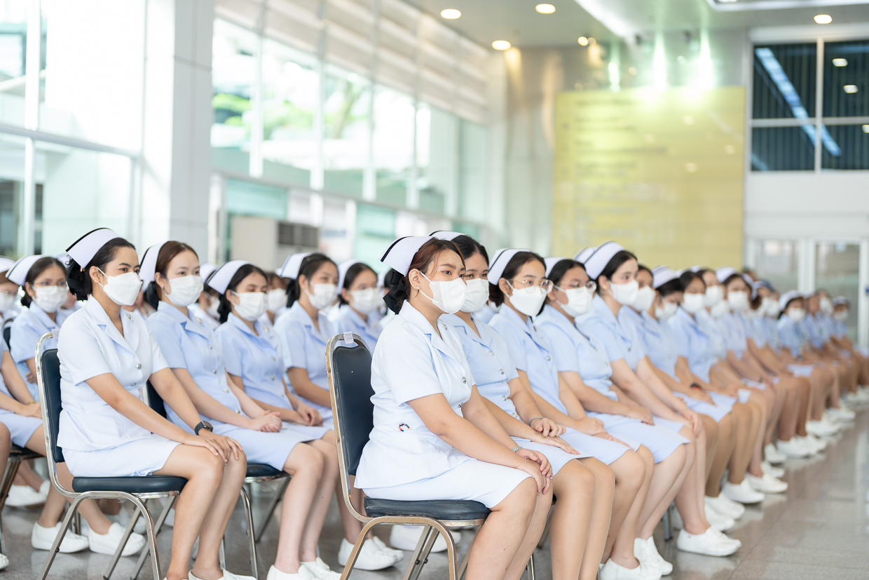 งาน “ส่งมอบพยาบาลใหม่” และ “พิธีบายศรีสู่ขวัญสู่รั้วรามาธิบดี” ประจำปี 2568 งาน “ส่งมอบพยาบาลใหม่” และ “พิธีบายศรีสู่ขวัญสู่รั้วรามาธิบดี” ประจำปี 2568