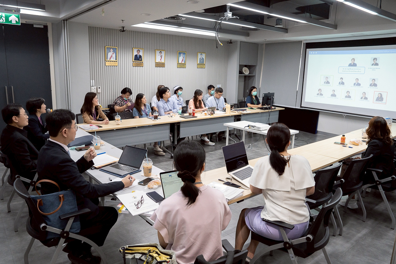 ภาควิชาสูติศาสตร์-นรีเวชวิทยา ให้การต้อนรับคณะผู้ตรวจประเมินคุณภาพสถานศึกษา ตามมาตรฐาน WFME