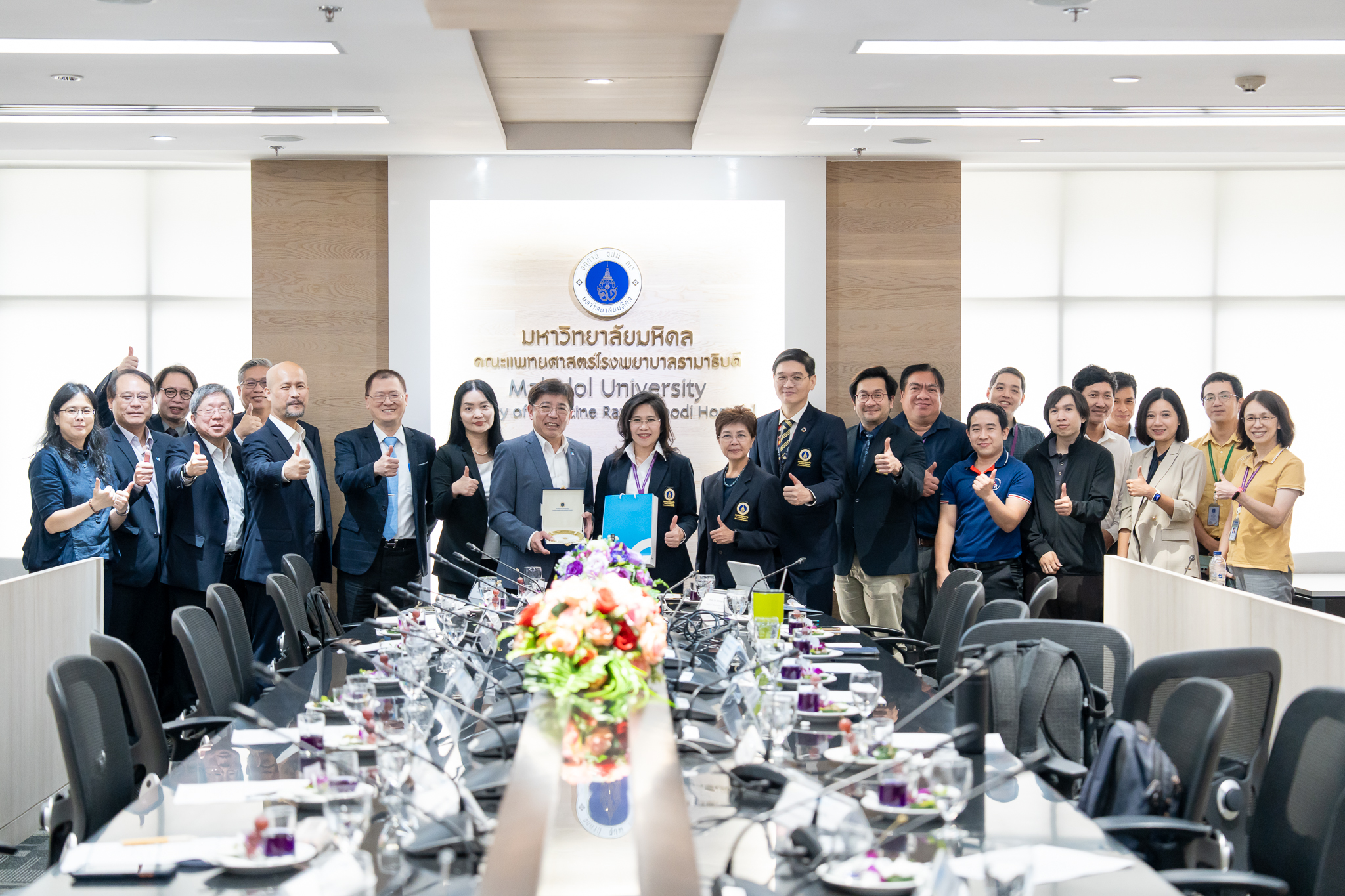 คณะแพทยศาสตร์โรงพยาบาลรามาธิบดี มหาวิทยาลัยมหิดล ให้การต้อนรับคณะผู้แทนจากสถาบันวิจัยเทคโนโลยีอุตสาหกรรม (ITRI) ไต้หวัน คณะแพทยศาสตร์โรงพยาบาลรามาธิบดี มหาวิทยาลัยมหิดล ให้การต้อนรับคณะผู้แทนจากสถาบันวิจัยเทคโนโลยีอุตสาหกรรม (ITRI) ไต้หวัน