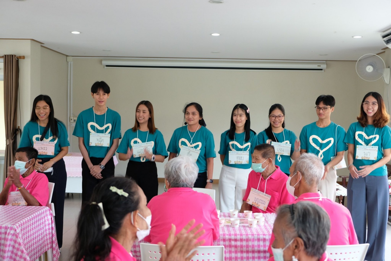 โรงเรียนพยาบาลรามาธิบดี คณะแพทยศาสตร์โรงพยาบาลรามาธิบดี มหาวิทยาลัยมหิดล จัดกิจกรรม เรื่อง “การคัดกรองสุขภาพเบื้องต้นและส่งเสริมสุขภาพเพื่อป้องกันภาวะสมองเสื่อมในผู้สูงอายุ” โรงเรียนพยาบาลรามาธิบดี คณะแพทยศาสตร์โรงพยาบาลรามาธิบดี มหาวิทยาลัยมหิดล จัดกิจกรรม เรื่อง “การคัดกรองสุขภาพเบื้องต้นและส่งเสริมสุขภาพเพื่อป้องกันภาวะสมองเสื่อมในผู้สูงอายุ”