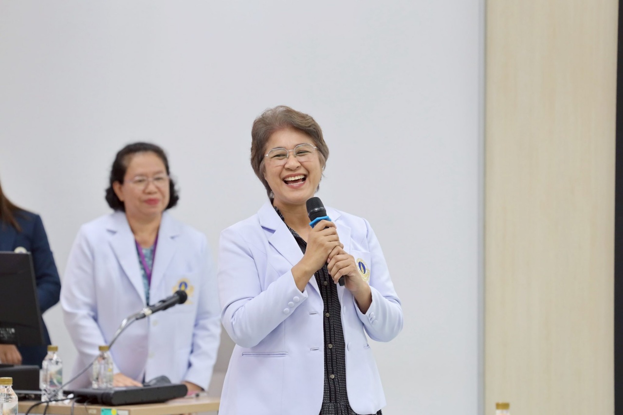 หลักสูตรปรัชญาดุษฎีบัณฑิต สาขาวิชาพยาบาลศาสตร์ (หลักสูตรนานาชาติ) โครงการร่วมคณะแพทยศาสตร์โรงพยาบาลรามาธิบดี และคณะพยาบาลศาสตร์ มหาวิทยาลัยมหิดล จัดโครงการประชุมสัมมนาเพื่อพัฒนาการจัดการเรียนการสอน ประจำปีการศึกษา 2568 หลักสูตรปรัชญาดุษฎีบัณฑิต สาขาวิชาพยาบาลศาสตร์ (หลักสูตรนานาชาติ) โครงการร่วมคณะแพทยศาสตร์โรงพยาบาลรามาธิบดี และคณะพยาบาลศาสตร์ มหาวิทยาลัยมหิดล จัดโครงการประชุมสัมมนาเพื่อพัฒนาการจัดการเรียนการสอน ประจำปีการศึกษา 2568