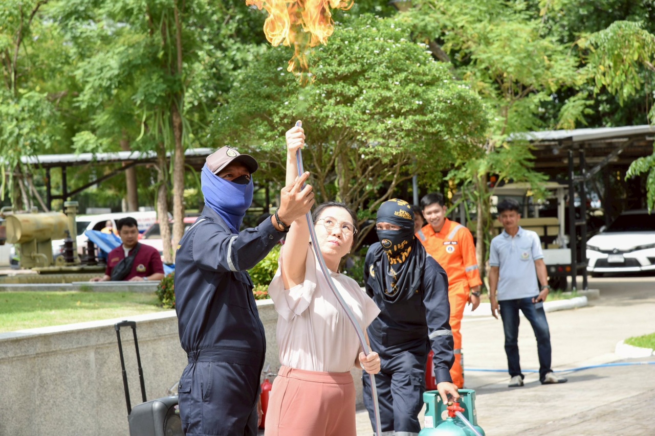 การอบรมเชิงปฏิบัติการ เรื่อง การเกิดอัคคีภัย และซ้อมแผนอพยพหนีไฟ โรงเรียนพยาบาลรามาธิบดี ศาลายา ประจำปี 2568 การอบรมเชิงปฏิบัติการ เรื่อง การเกิดอัคคีภัย และซ้อมแผนอพยพหนีไฟ โรงเรียนพยาบาลรามาธิบดี ศาลายา ประจำปี 2568