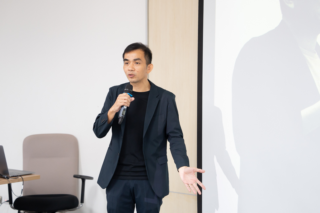 การอบรม “คิดให้ต่าง ทำให้ว้าว ด้วย AI และ CREATIVITY” การอบรม “คิดให้ต่าง ทำให้ว้าว ด้วย AI และ CREATIVITY”
