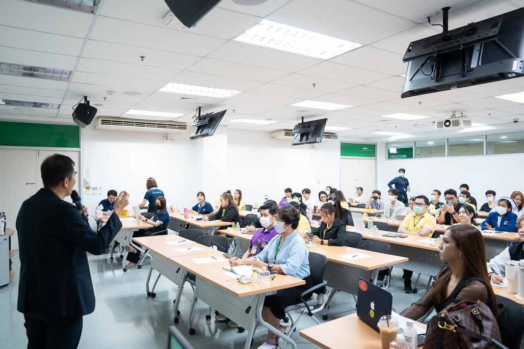 การอบรม “คิดให้ต่าง ทำให้ว้าว ด้วย AI และ CREATIVITY” การอบรม “คิดให้ต่าง ทำให้ว้าว ด้วย AI และ CREATIVITY”