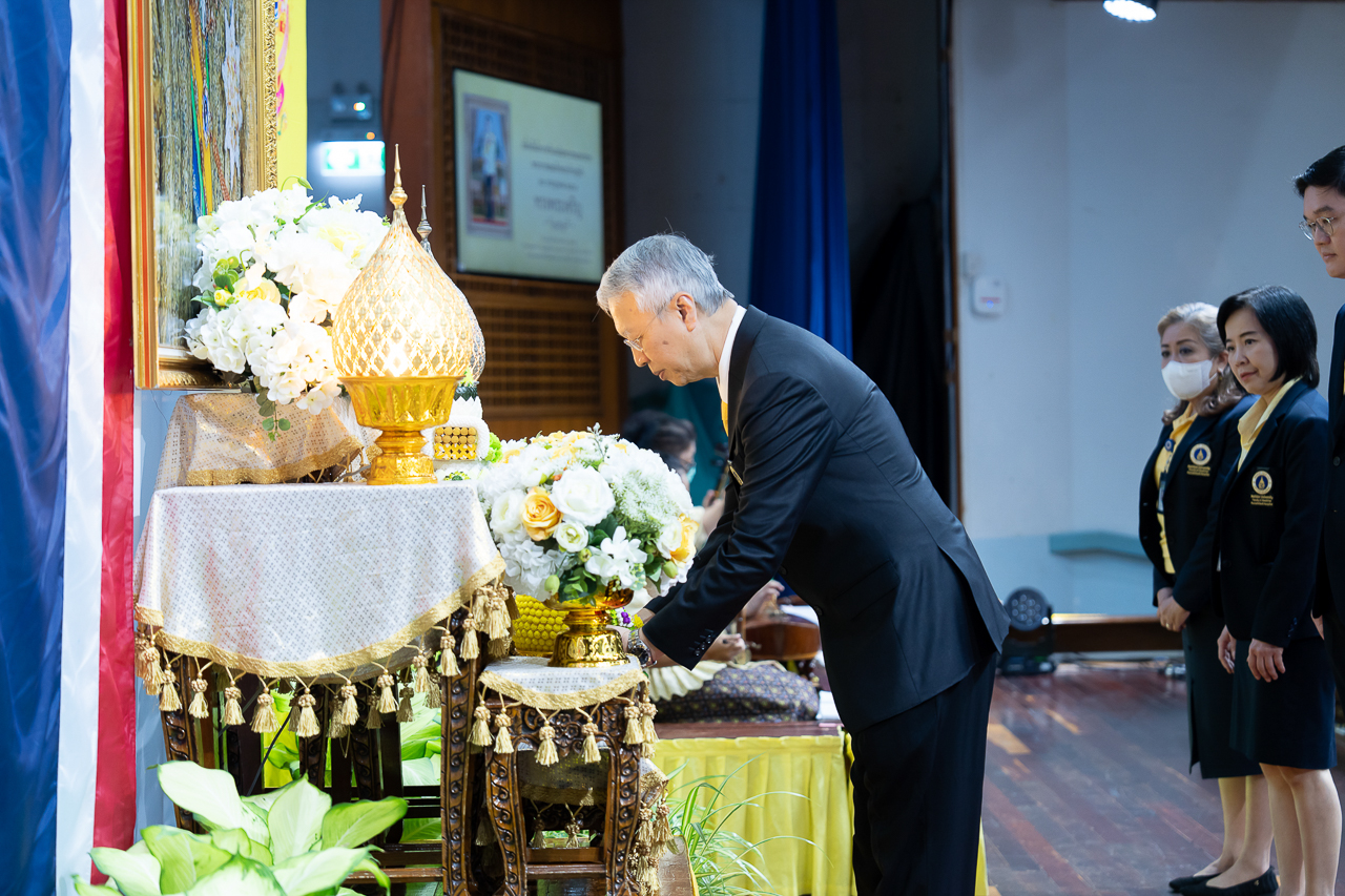 พิธีถวายพระพรชัยมงคล เนื่องในโอกาสวันเฉลิมพระชนมพรรษา พระบาทสมเด็จพระปรเมนทรรามาธิบดีศรีสินทรมหาวชิราลงกรณ พระวชิรเกล้าเจ้าอยู่หัว