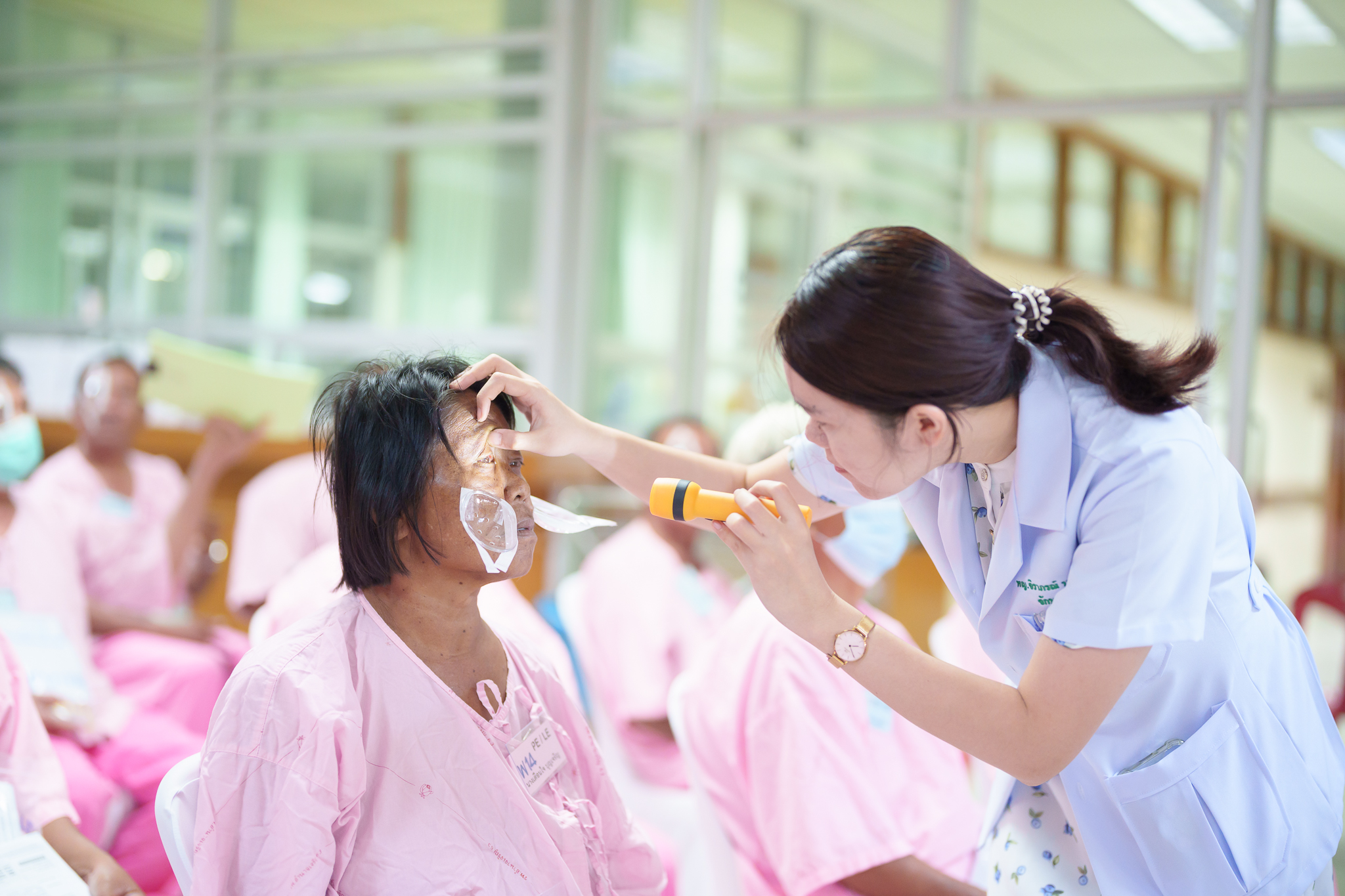 โครงการ “ราษฎรสุขใจ พลานามัยสมบูรณ์ แพทย์พระราชทาน” ณ โรงพยาบาลอำนาจเจริญ และเรือนจำอำนาจเจริญ จังหวัดอำนาจเจริญ โครงการ “ราษฎรสุขใจ พลานามัยสมบูรณ์ แพทย์พระราชทาน” ณ โรงพยาบาลอำนาจเจริญ และเรือนจำอำนาจเจริญ จังหวัดอำนาจเจริญ