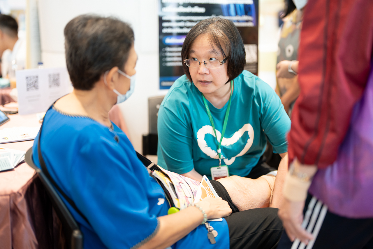 กิจกรรม “60 ปี รามาธิบดี เพื่อคุณภาพชีวิตที่ดีของคนไทย” (ภาคประชาชน) กิจกรรม “60 ปี รามาธิบดี เพื่อคุณภาพชีวิตที่ดีของคนไทย” (ภาคประชาชน)