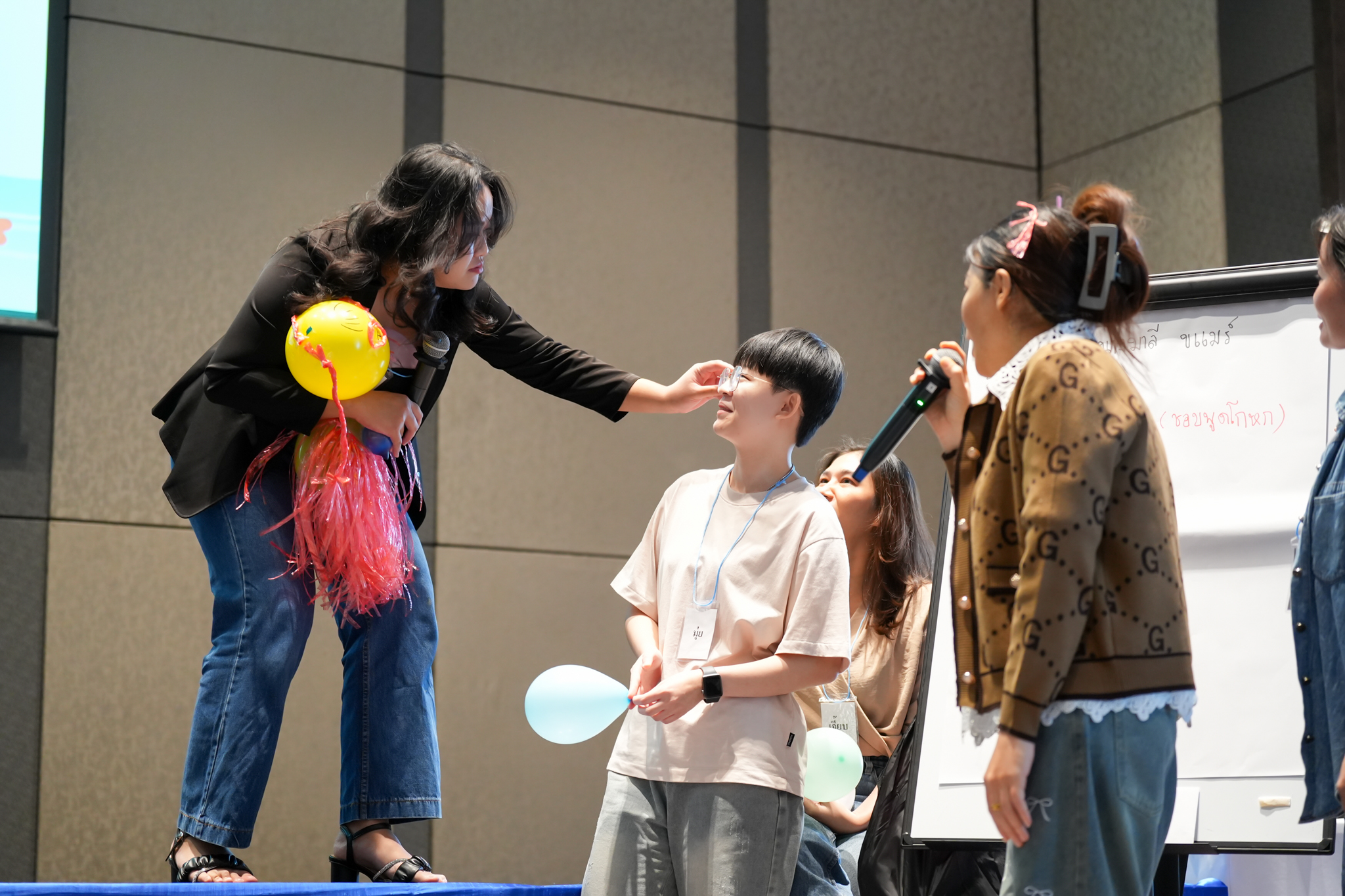 โครงการพัฒนาบุคลากรและเสริมสร้างประสิทธิภาพในการบริการสู่องค์กรที่มีศักยภาพ (ACTIVE LISTENING SKILLS TO IMPROVE MIND SERVICE SKILLS) โครงการพัฒนาบุคลากรและเสริมสร้างประสิทธิภาพในการบริการสู่องค์กรที่มีศักยภาพ (ACTIVE LISTENING SKILLS TO IMPROVE MIND SERVICE SKILLS)