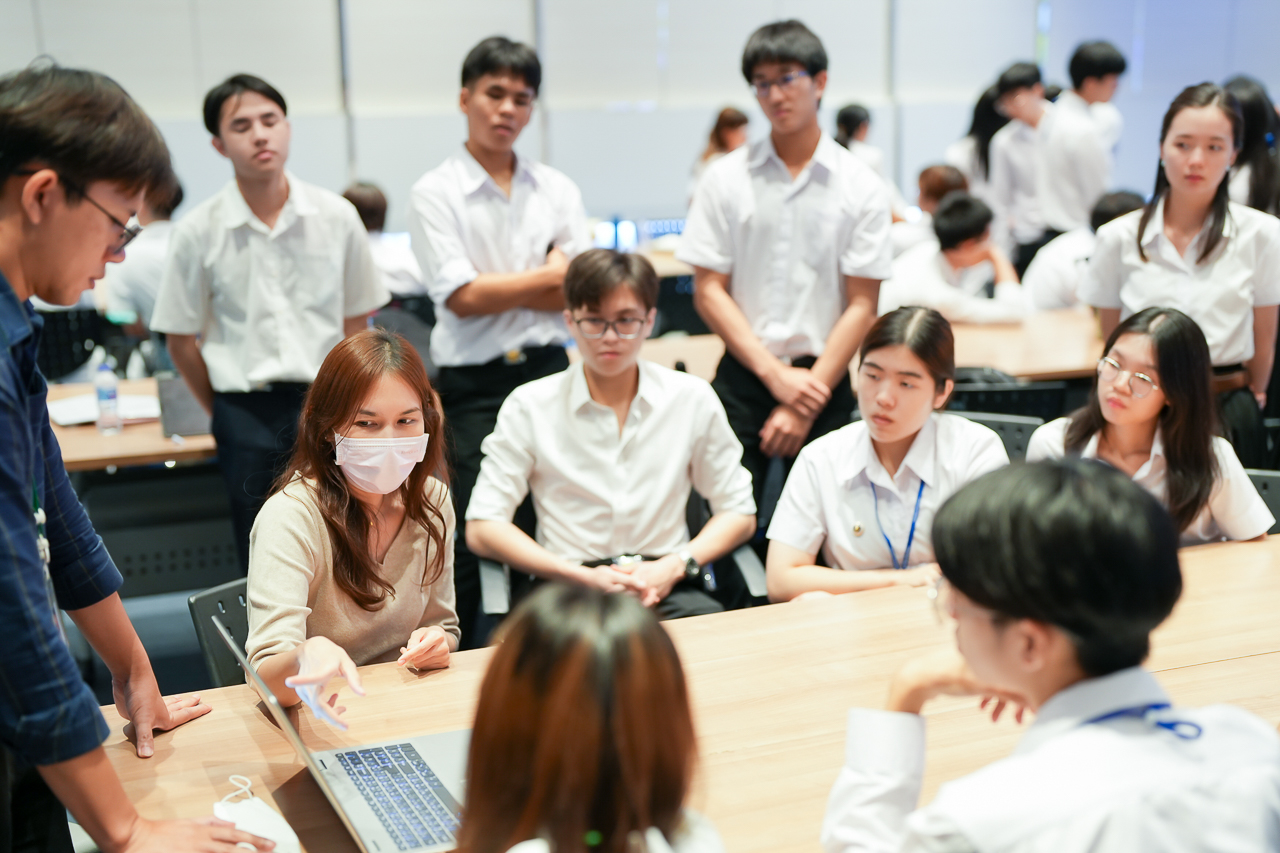 RESEARCH CAMP 2025 By โครงการต้นกล้ารามาธิบดี