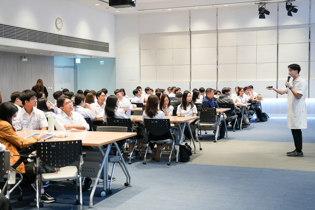 RESEARCH CAMP 2025 By โครงการต้นกล้ารามาธิบดี